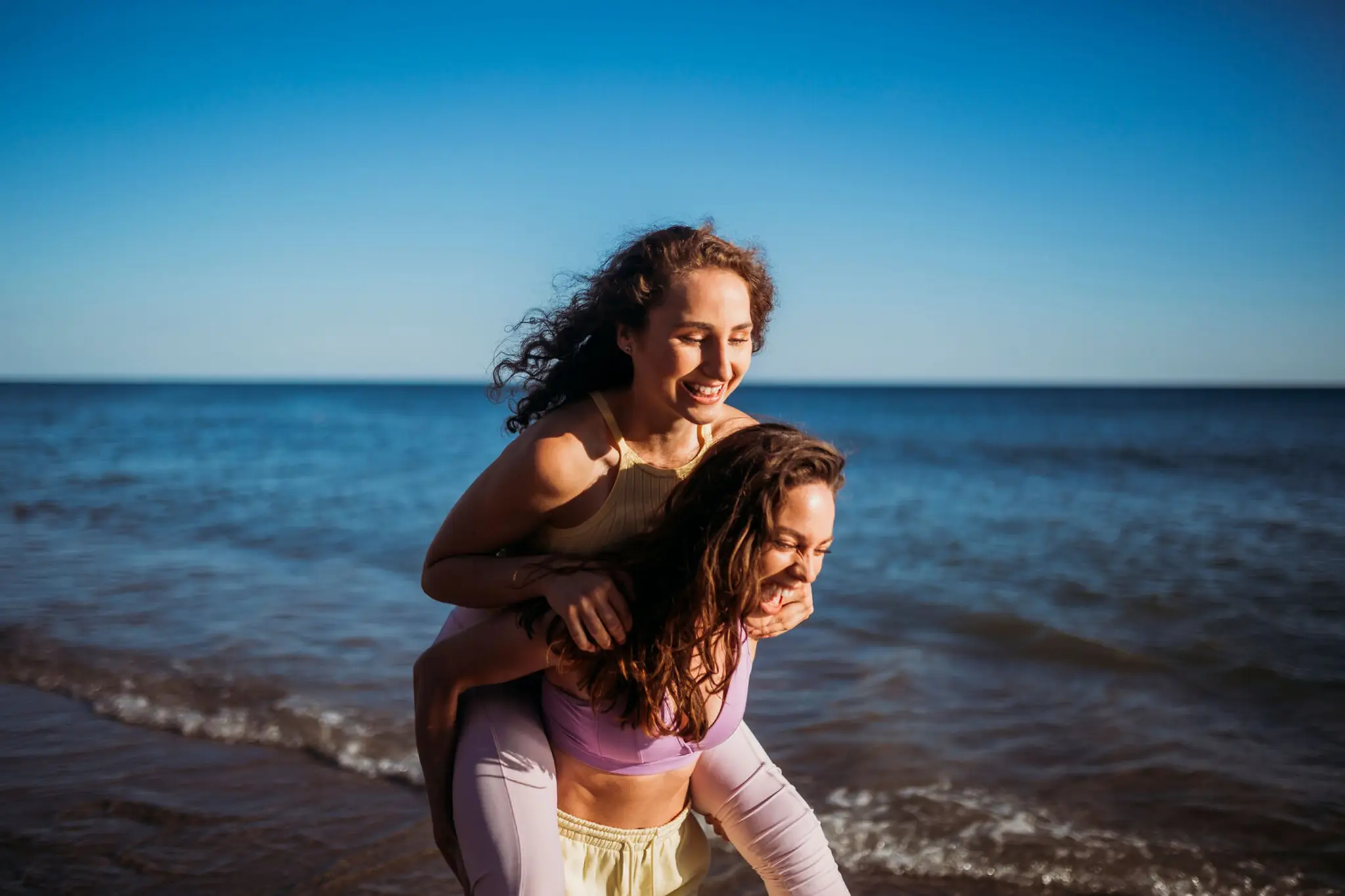 Rise - Plant Kitchen + Movement Studio