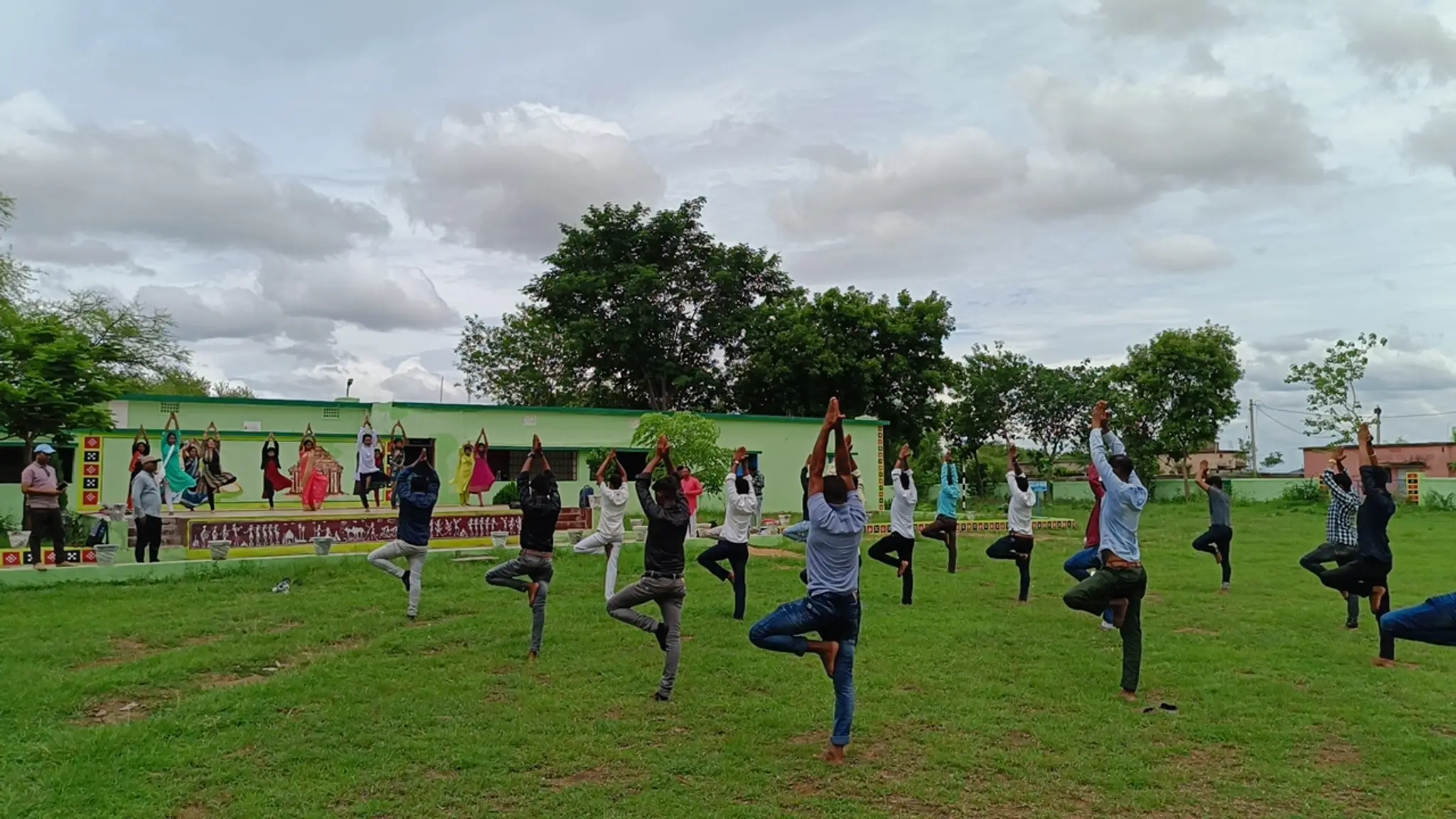 Maharshi Patanjali Yog Aur Prakritik Chikitsa kendra,Areraj.