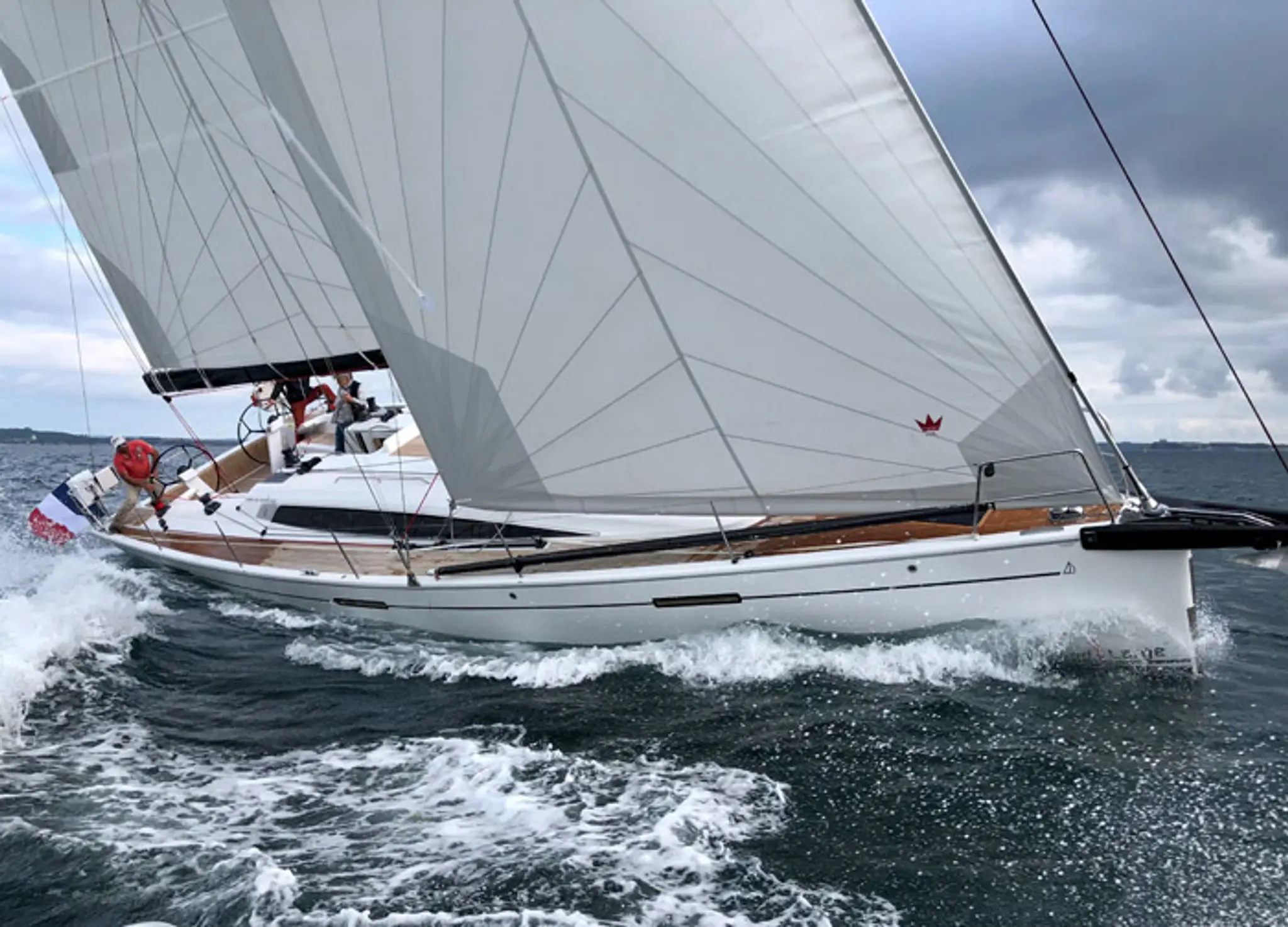 Ecole De Voile Internationale "Guides Du Grand Large"