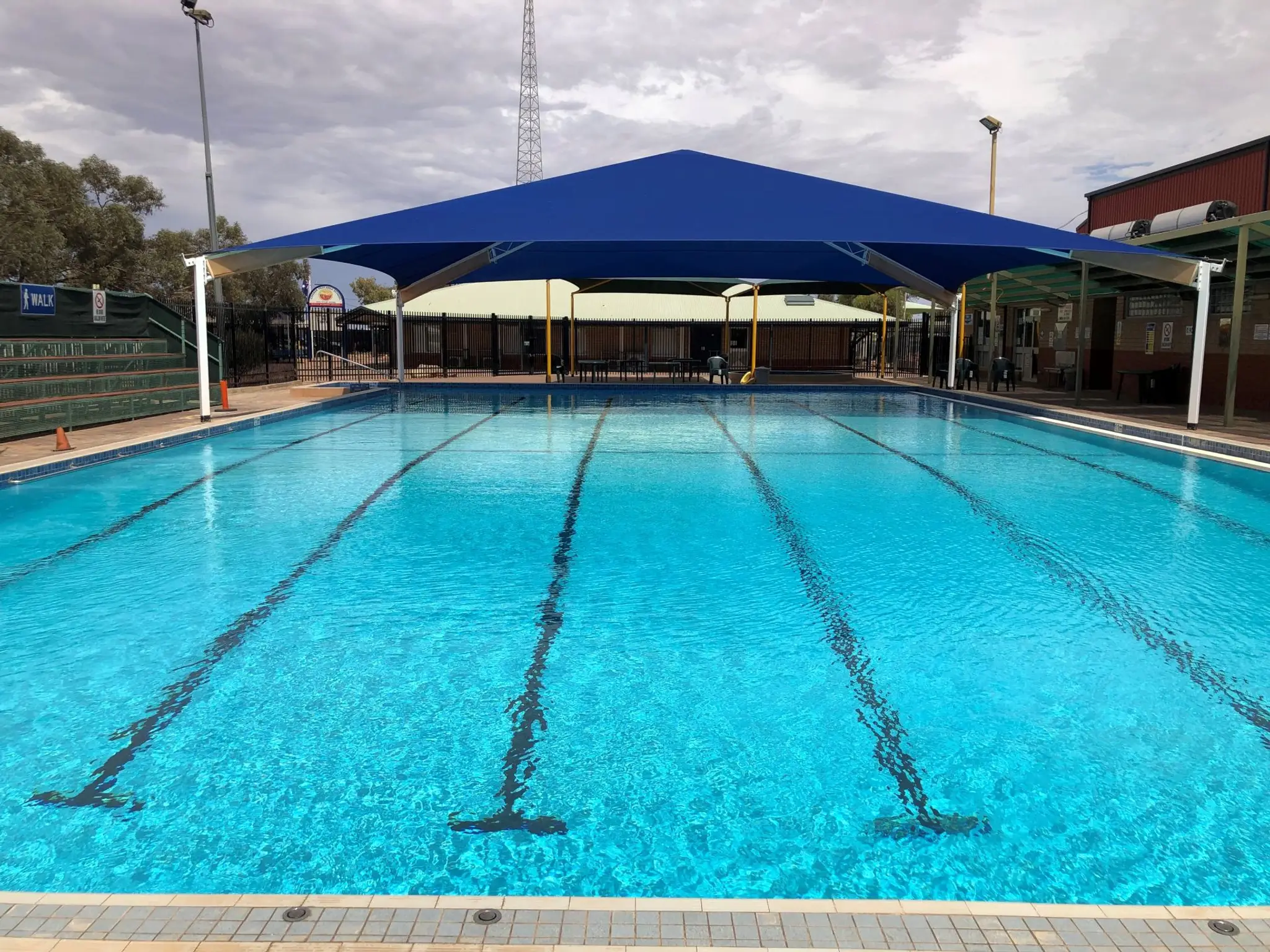 Swimming pool - District Council of Coober Pedy