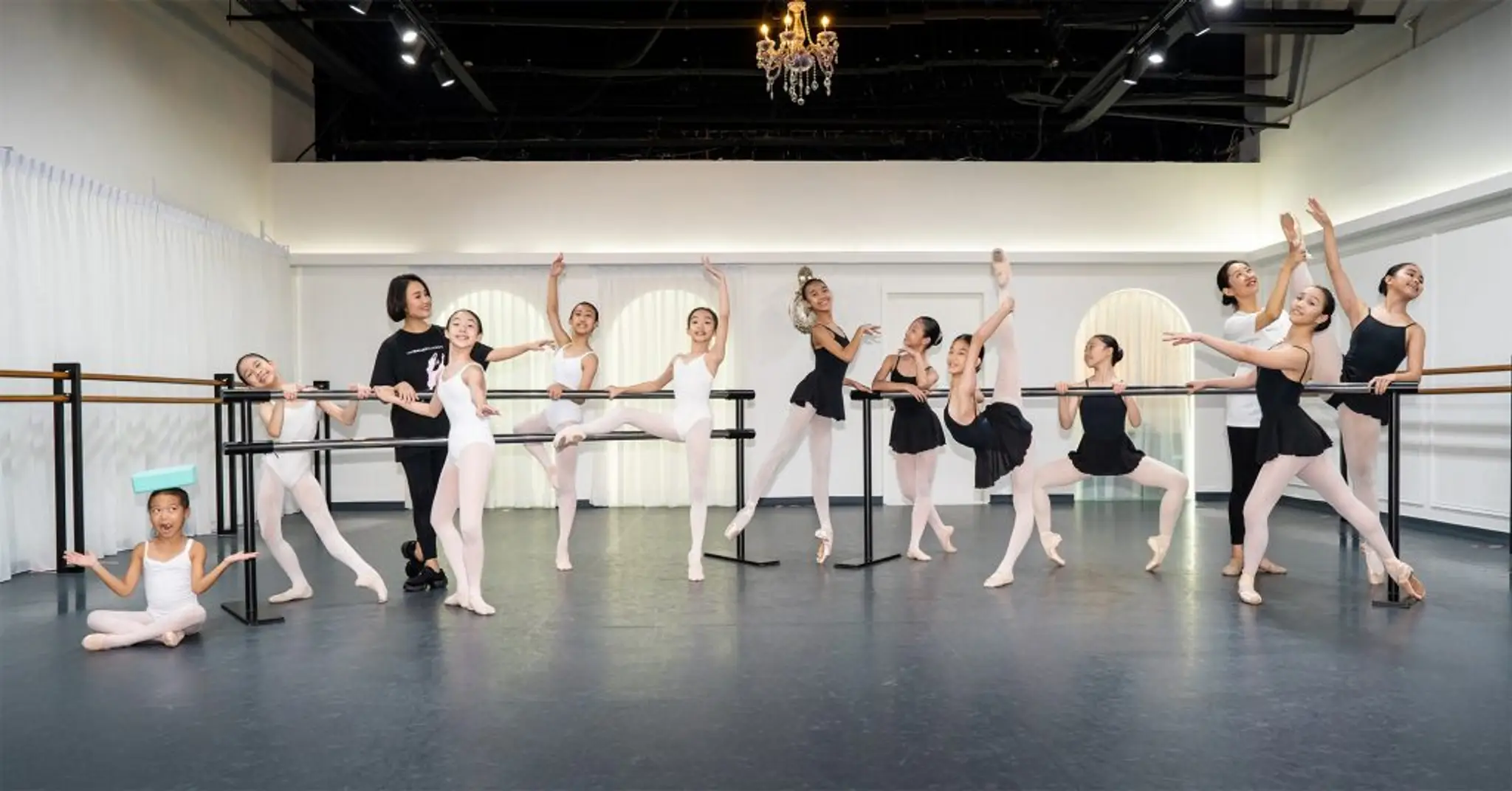 Yan Ballet Academy