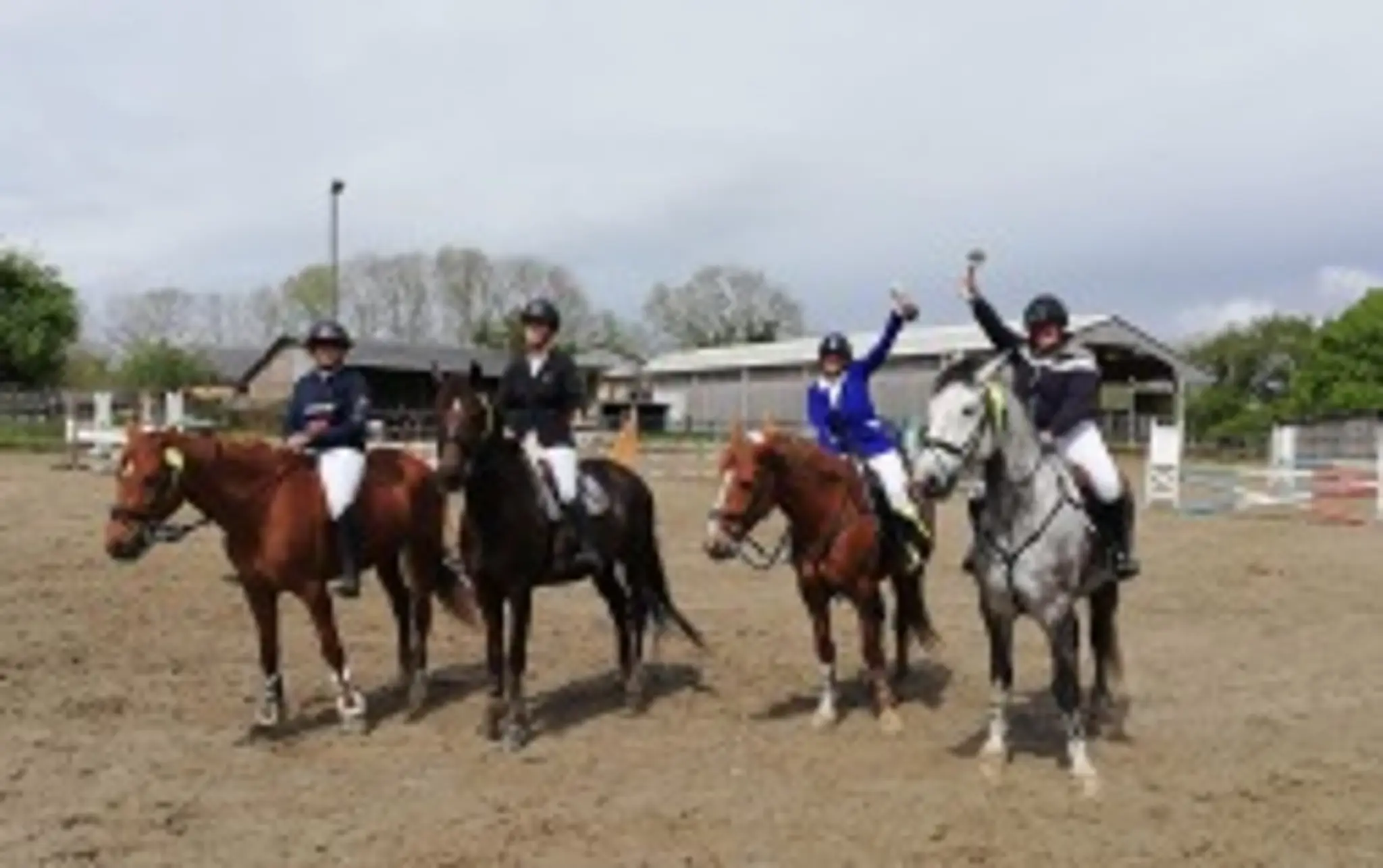 Pony Club Pierre Grise