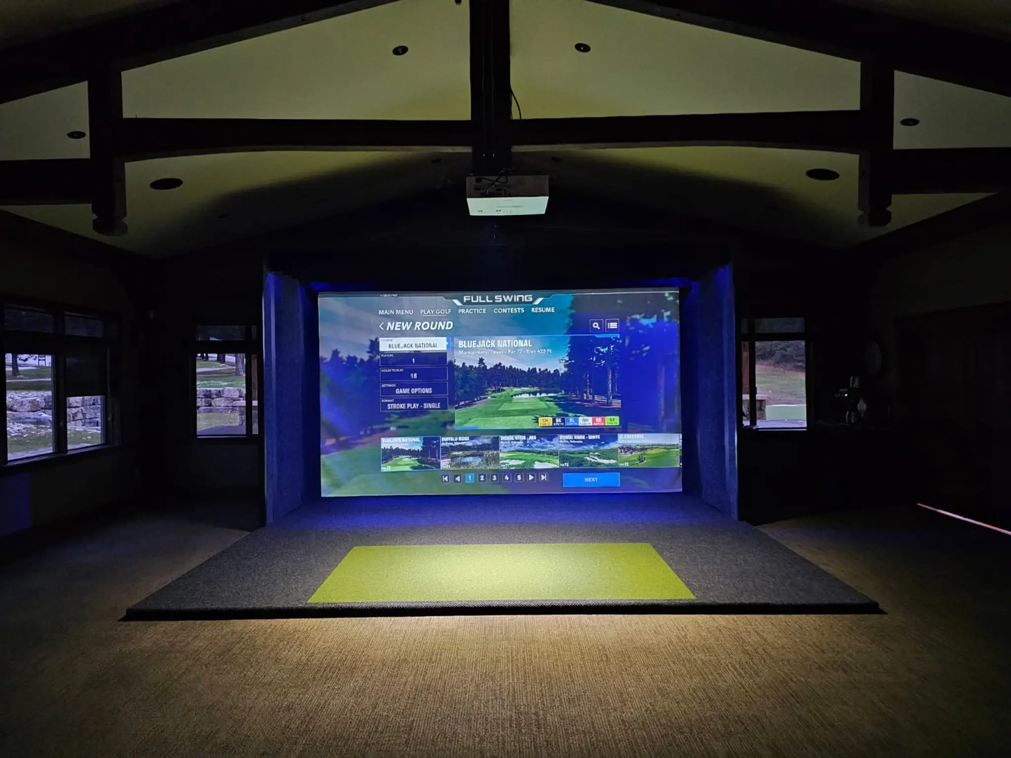 Scrambles Restaurant, Golf Simulator, Bar & Lounge
