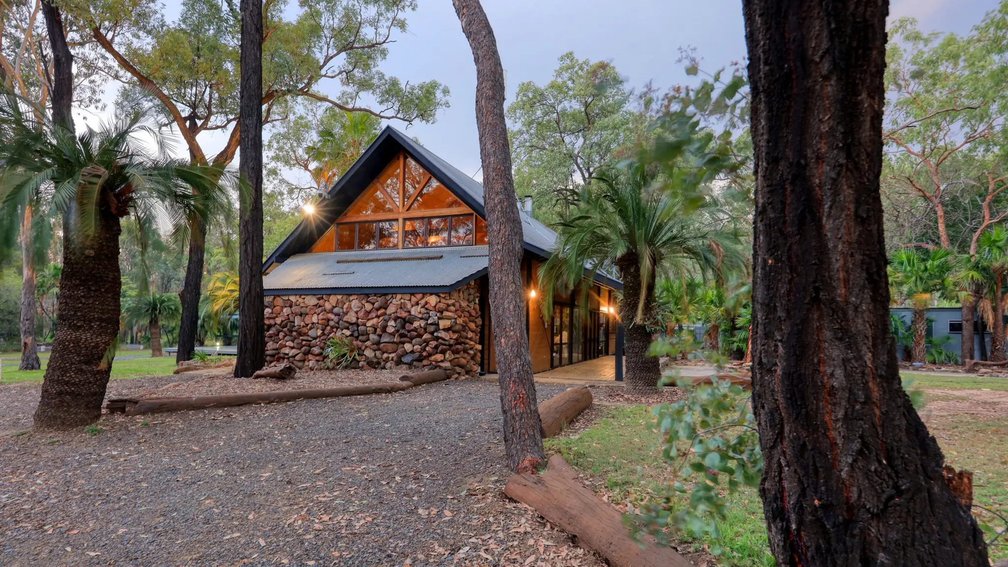 Carnarvon Gorge Wilderness Lodge