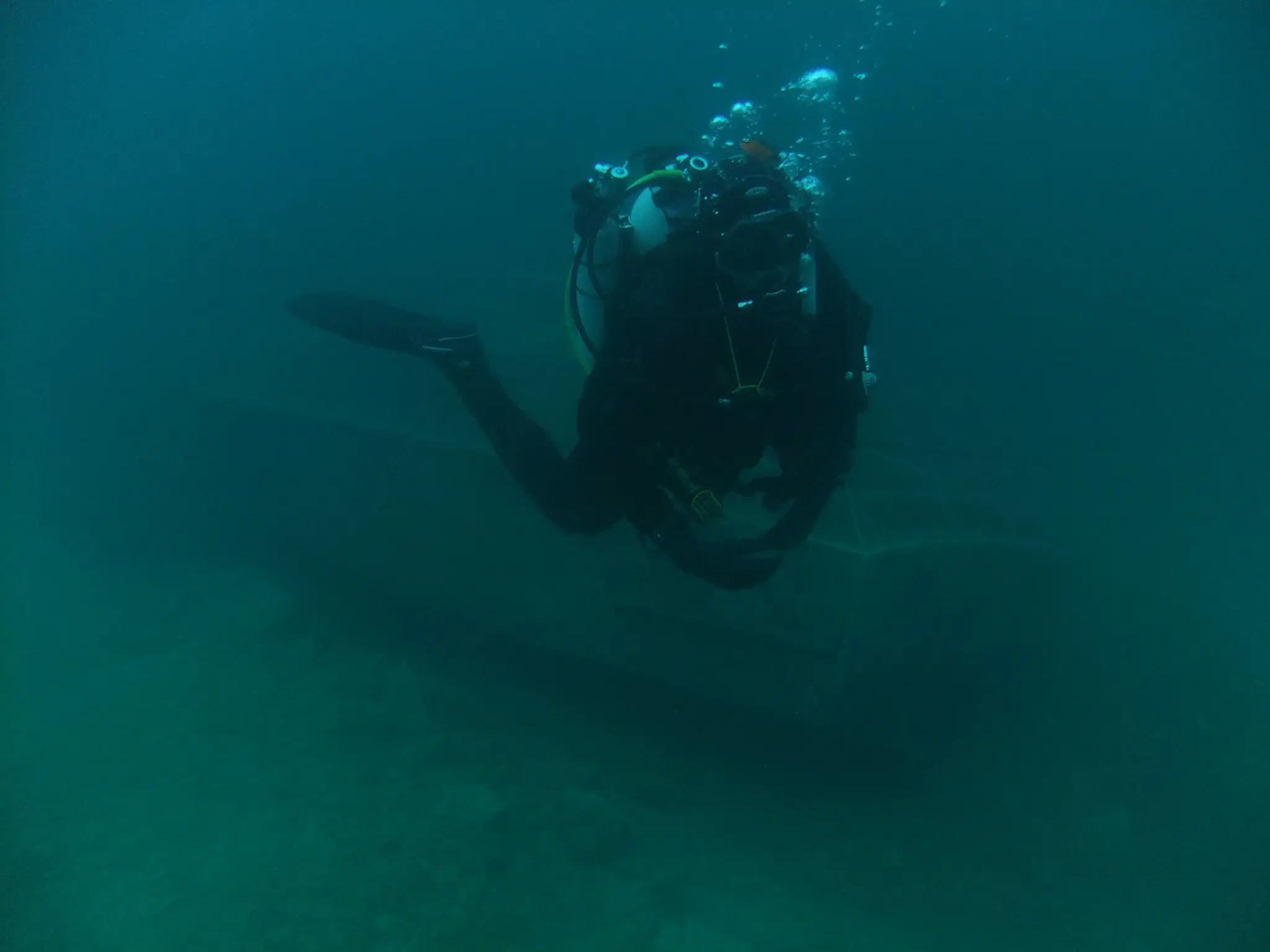 Above & Below Dive Centre