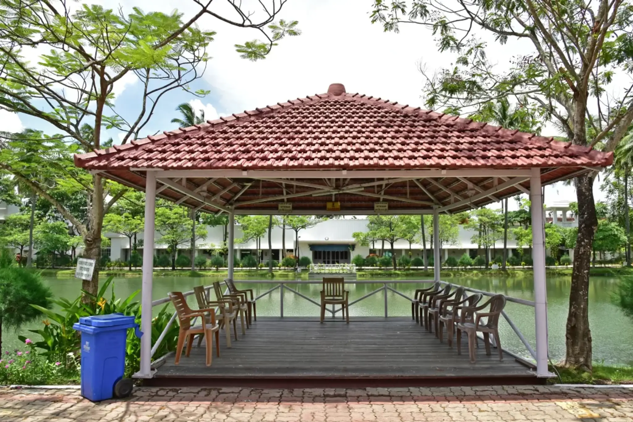 Nature Cure & Yoga Centre