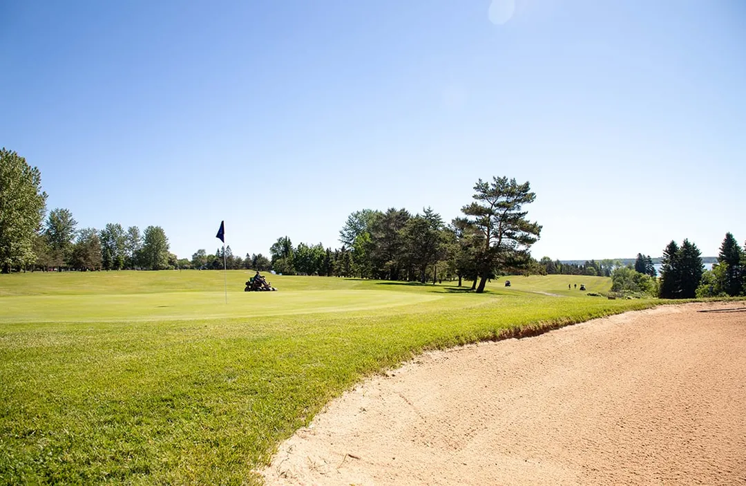 2 Ladies Scramble