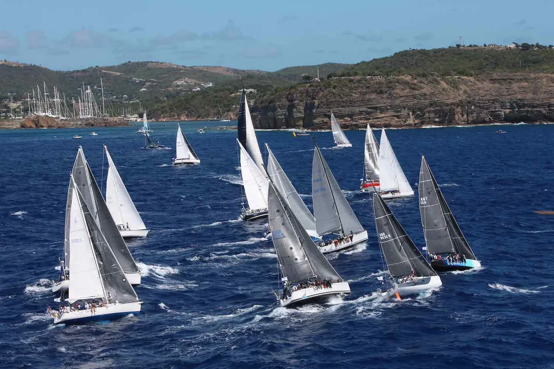Racing Tour de Belle-Ile Onboard a Crewed Volvo 60