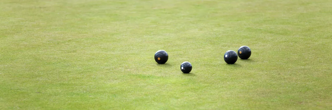 Weekend Barefoot Bowls