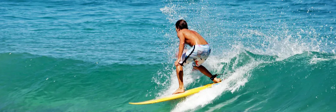 Week 2 School Holidays 4 day Surfing Course at Long Reef (Intermediate)