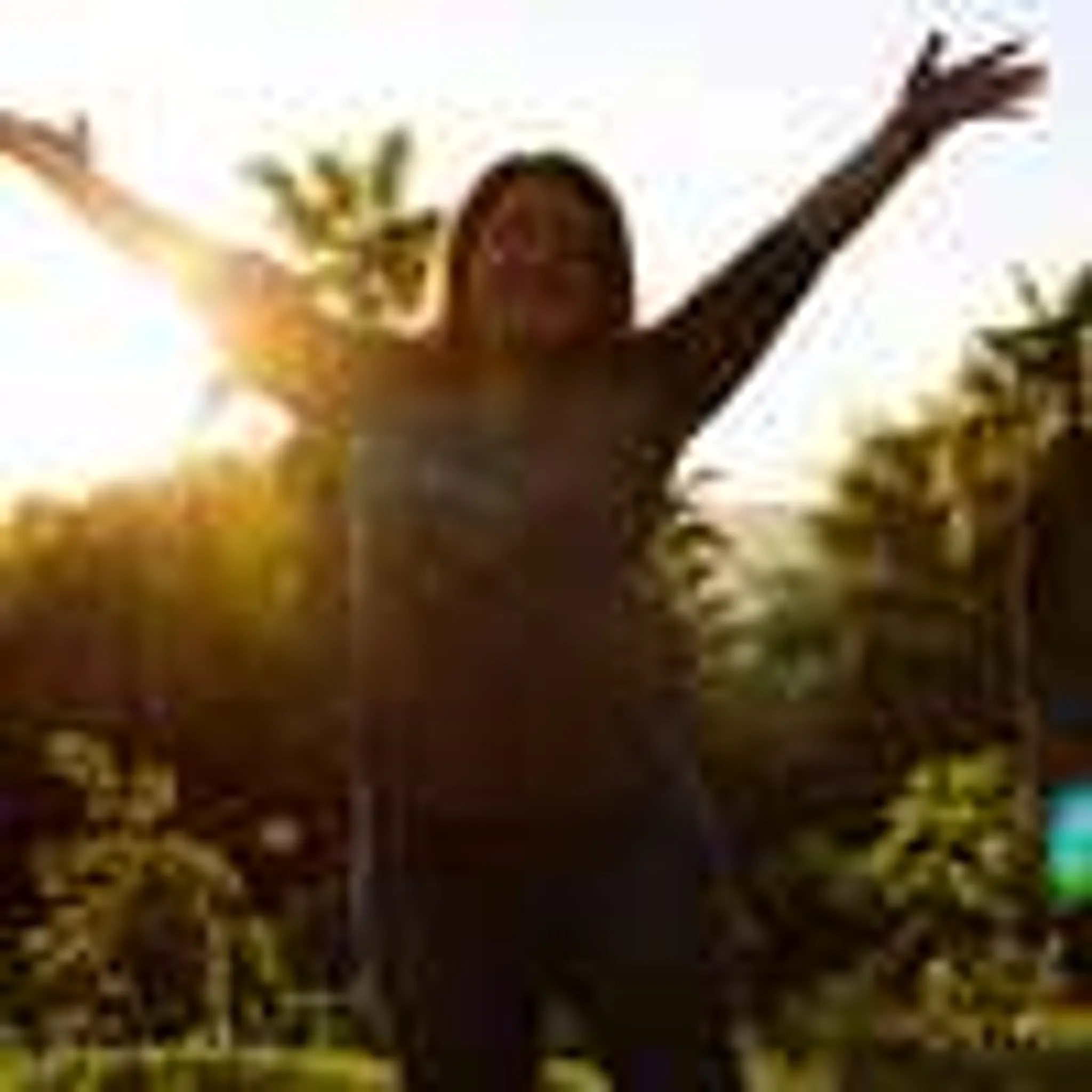 Nadège Tebbakha -énergéticienne- massage-numérologie