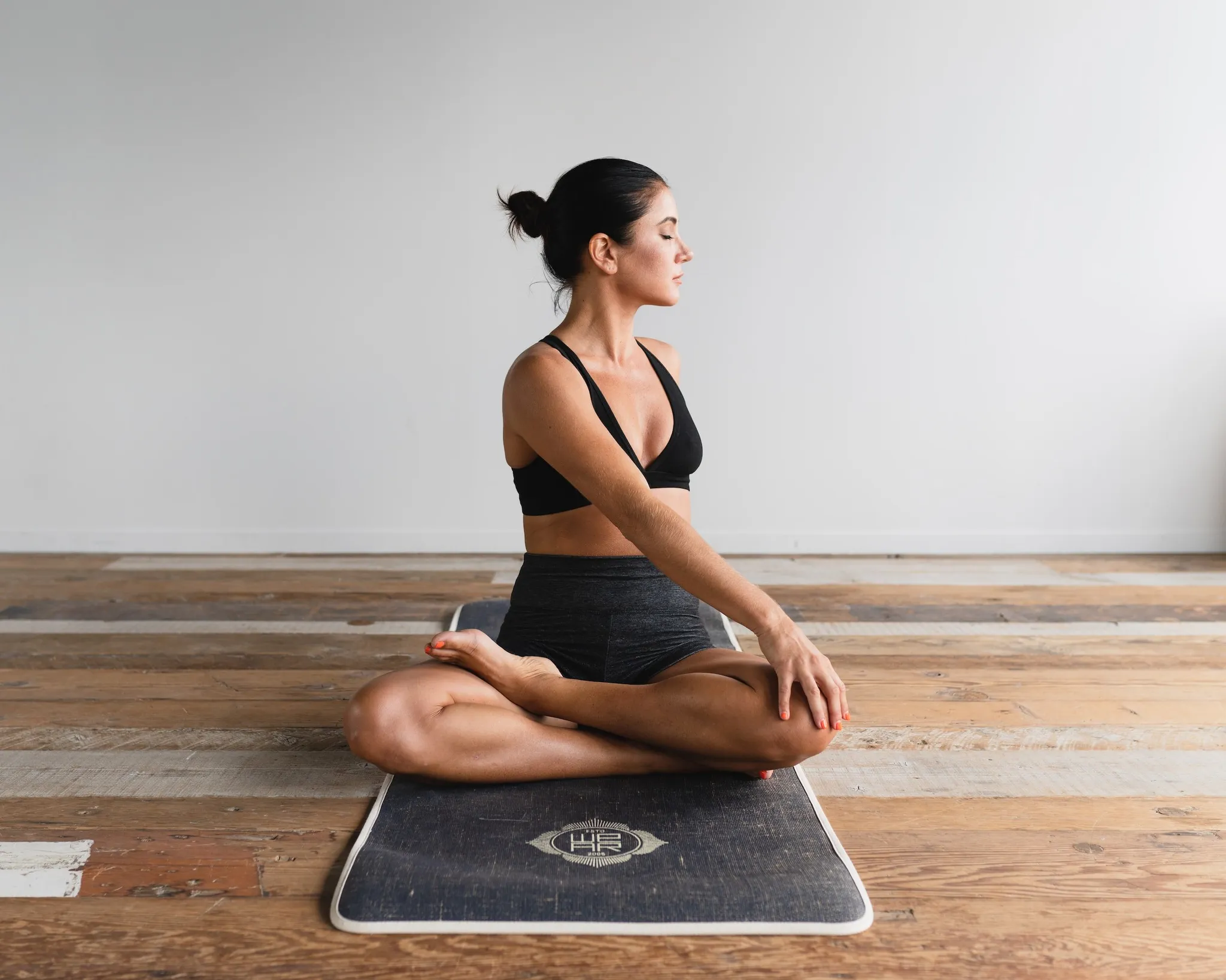 Move Room: Pilates, Yoga & Meditation