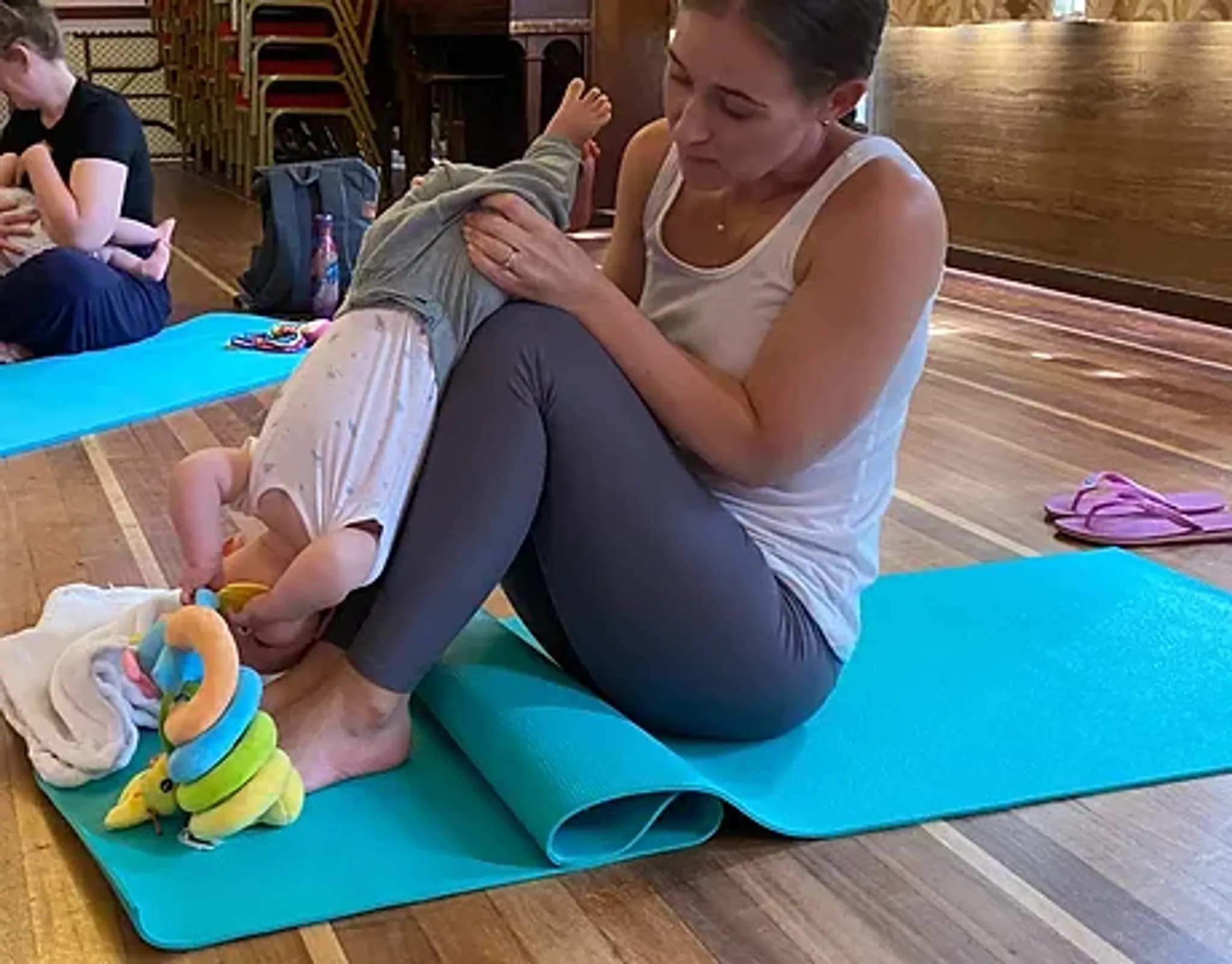 YOGA FOR MUM & BABY