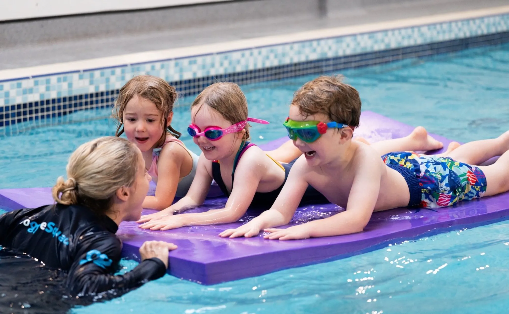 Children’s swimming lessons