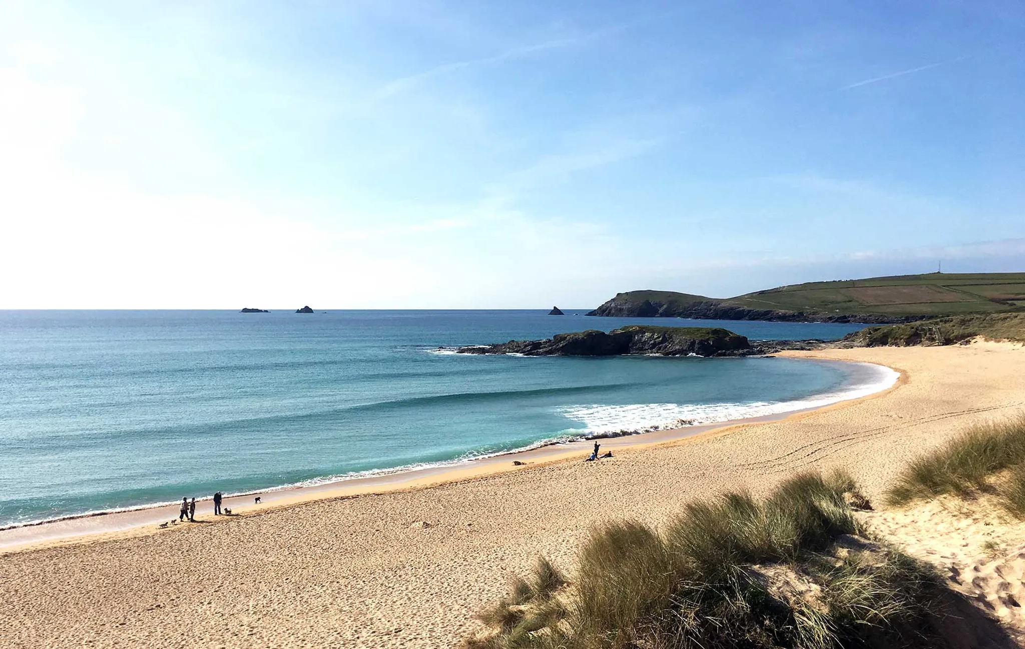 Learn to Surf with Waves Surf School Cornwall
