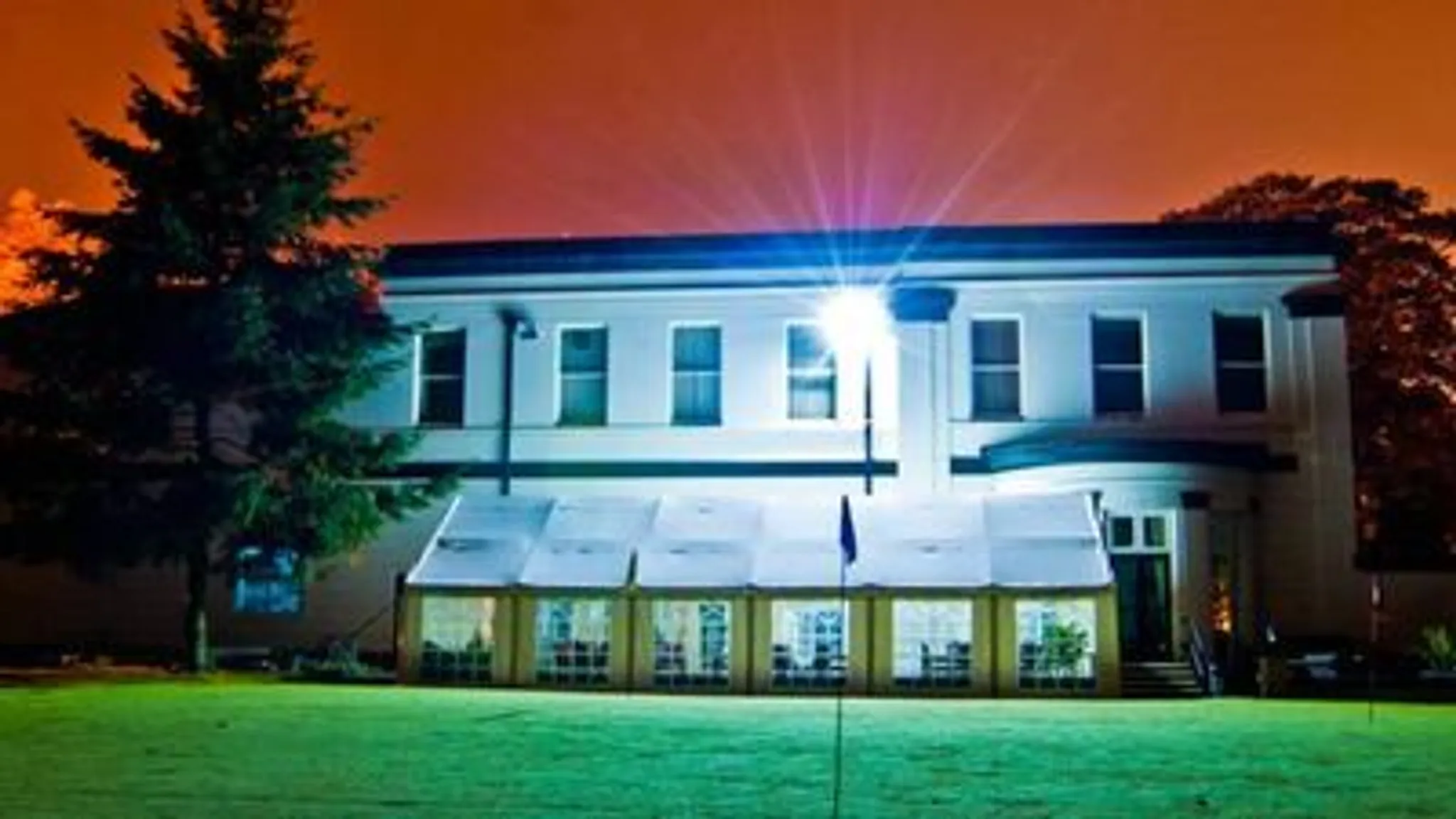 Seniors Victory Trophy