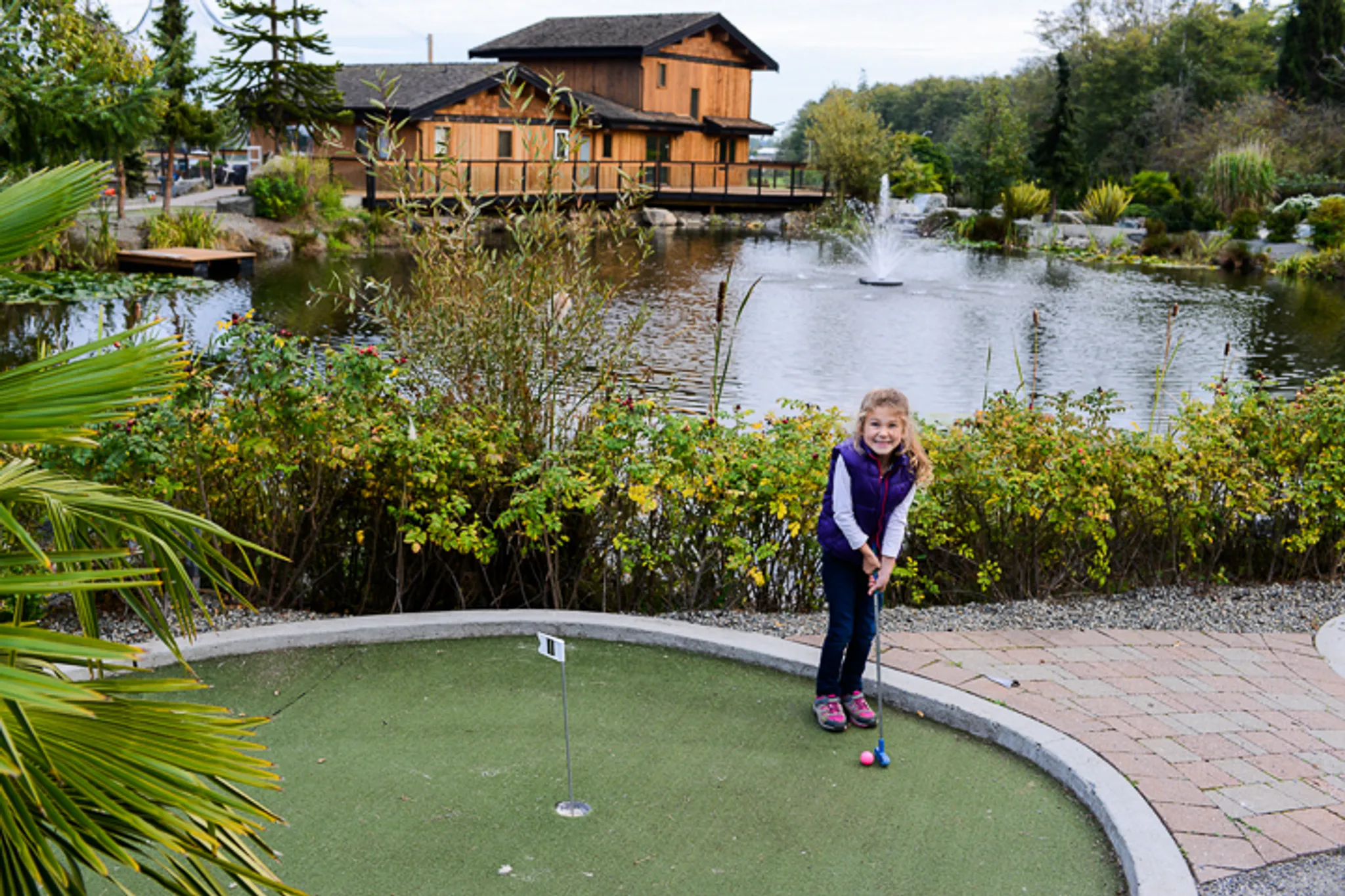Island View Mini Golf