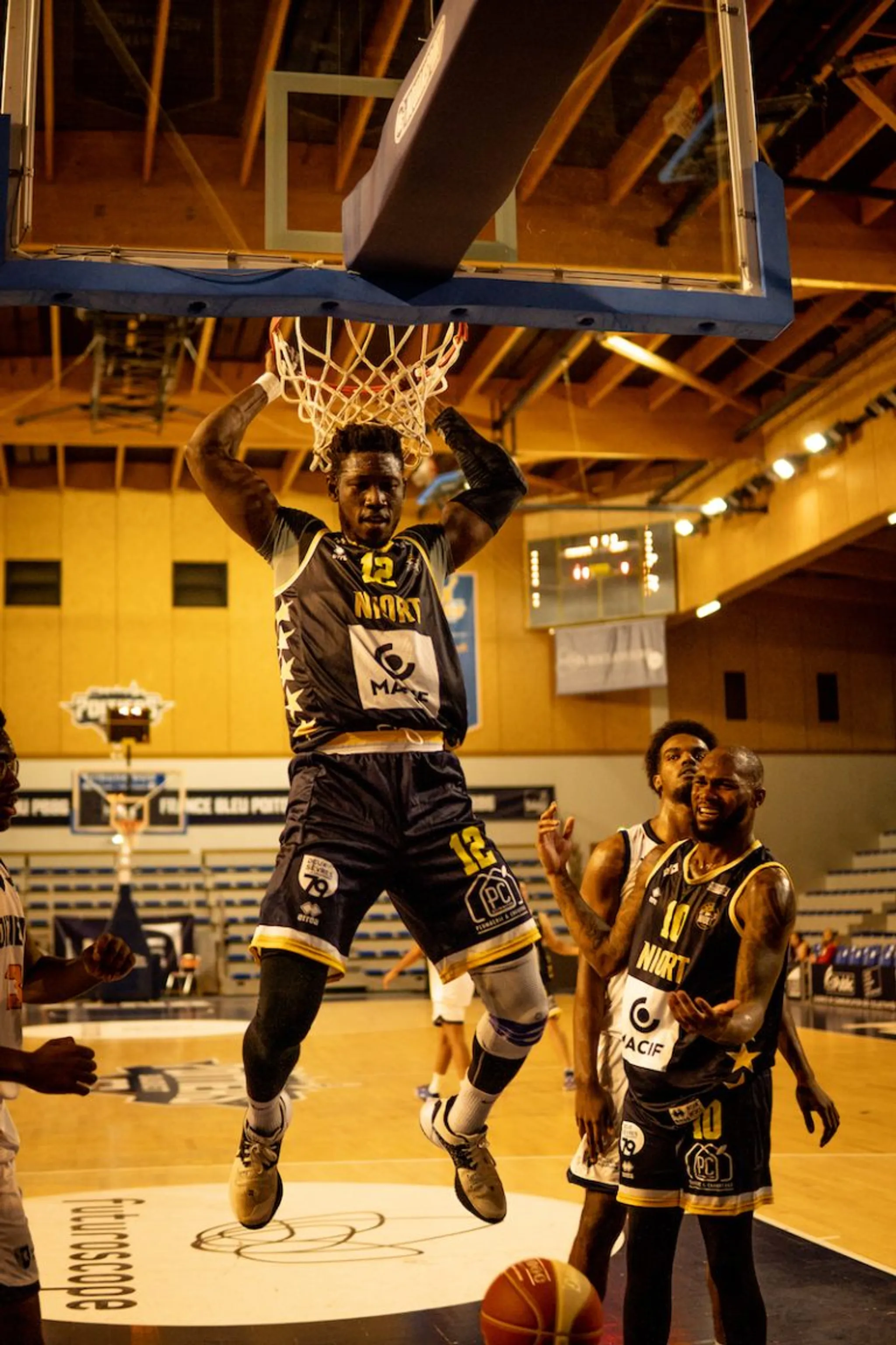 Le Win or Go Home CAMP x McDonald's