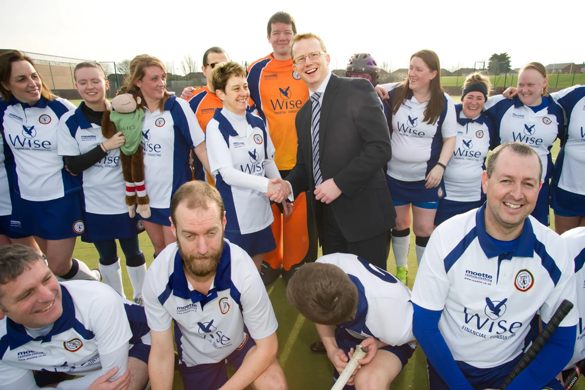 Hartlepool Caledonians and Billingham Hockey Club Sponsored by Wise Financial Consulting training and fitness SCHOOLS and CLUB TRAINING