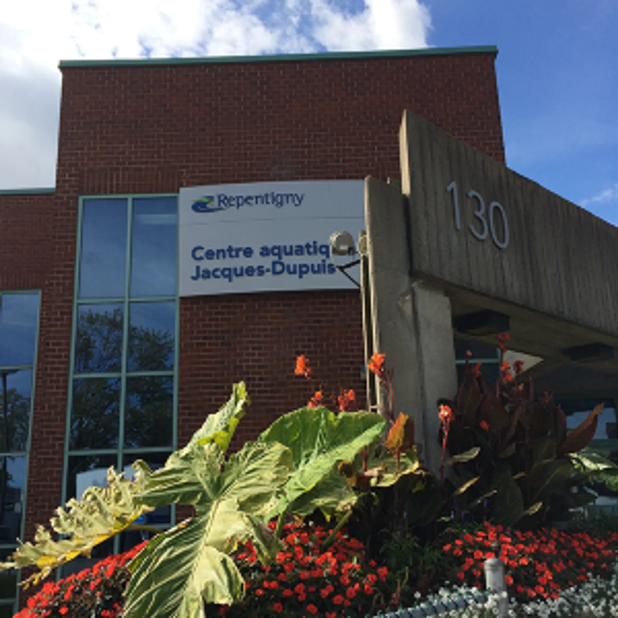 Jacques Dupuis Aquatic Center
