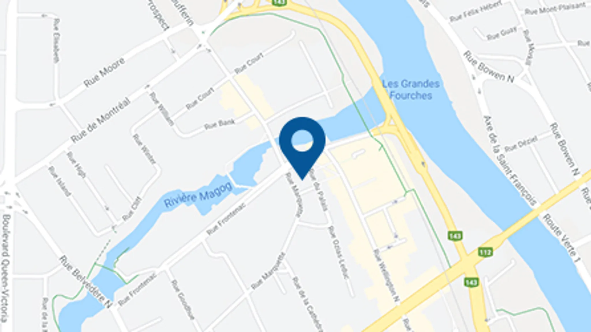 Piscine de la Claire-Fontaine du parc Victoria