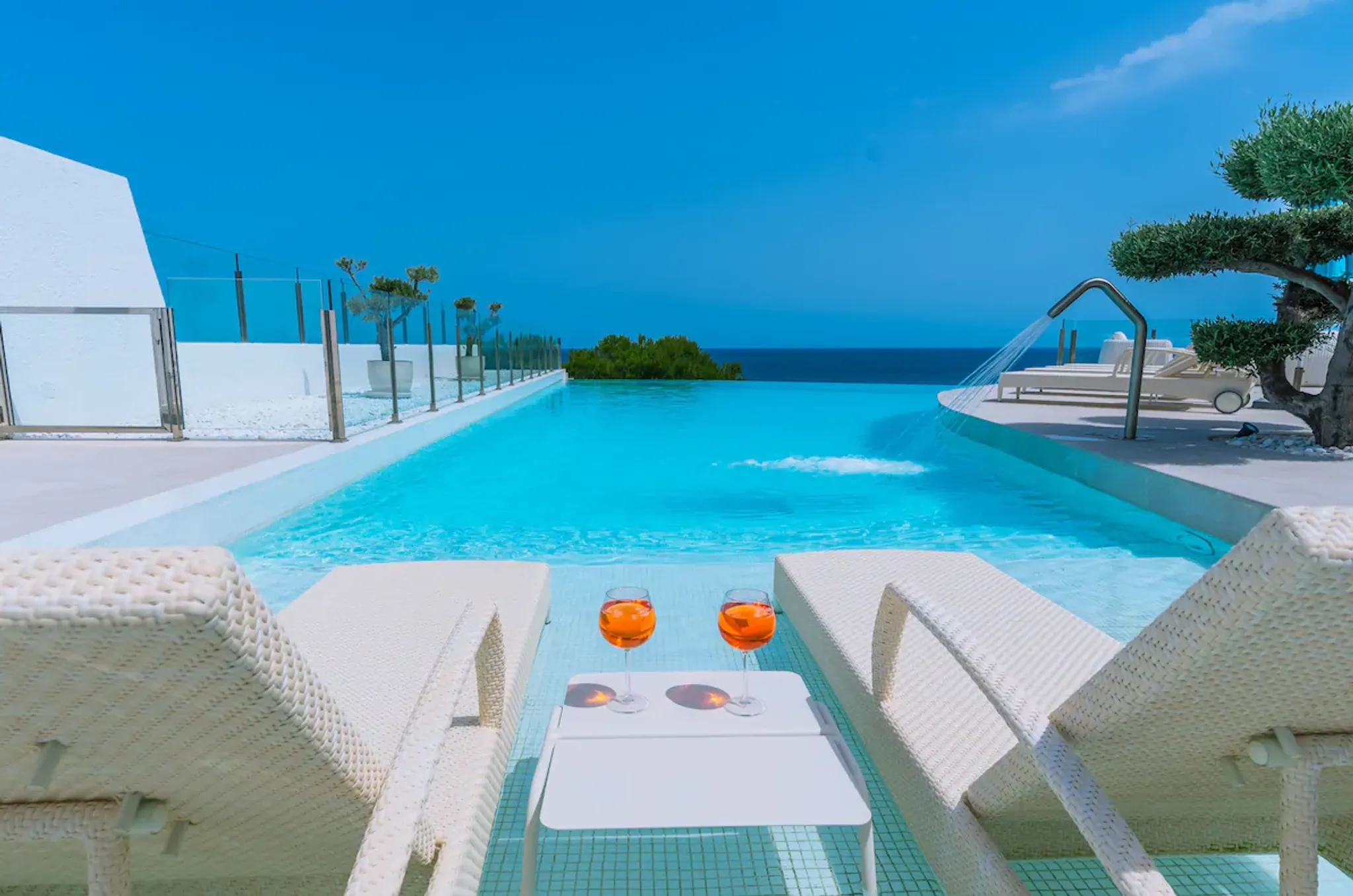 ROOT II RISE YOGA RETREATS