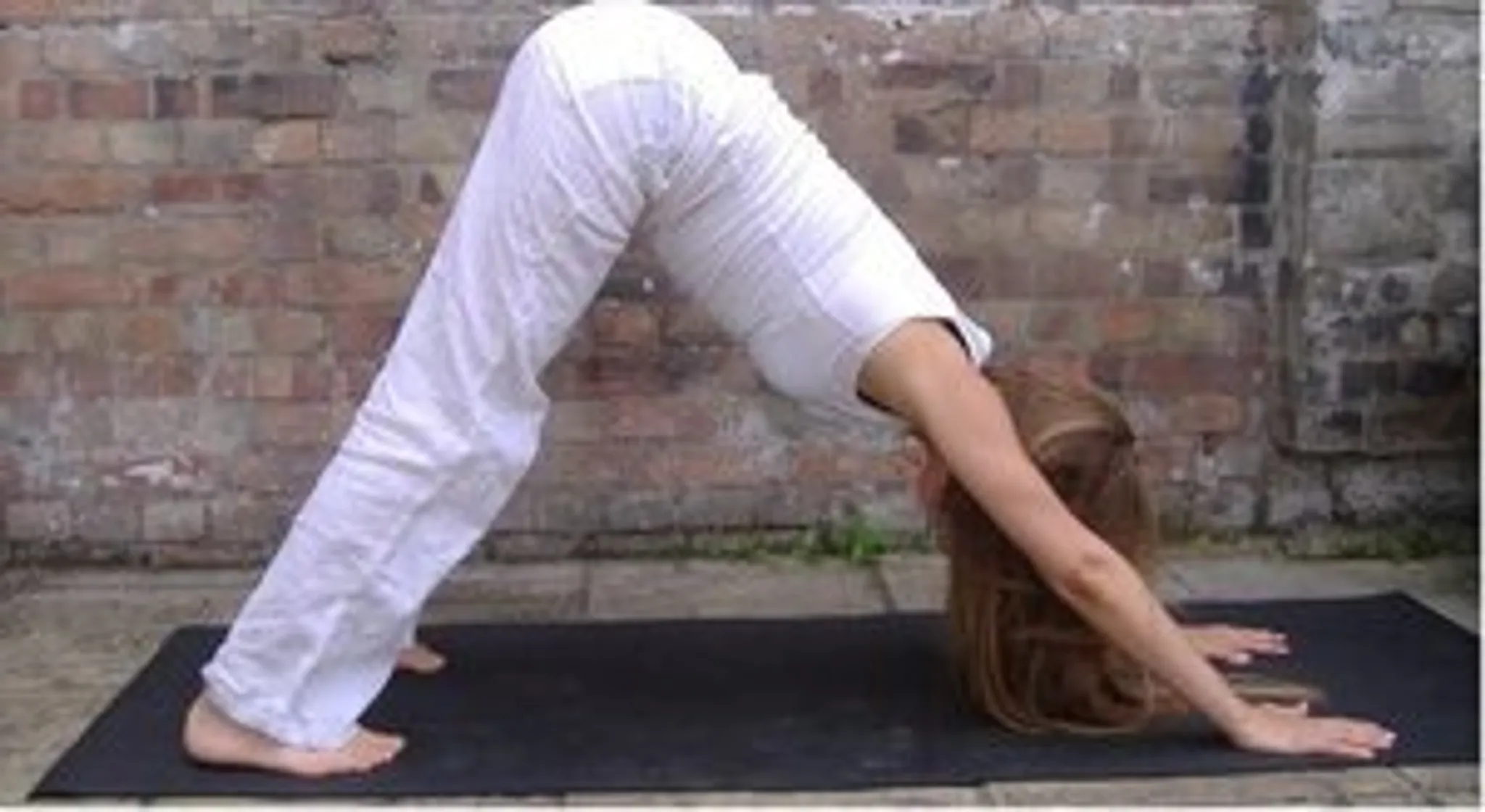 Space & Flow Yoga Class with Gabriella