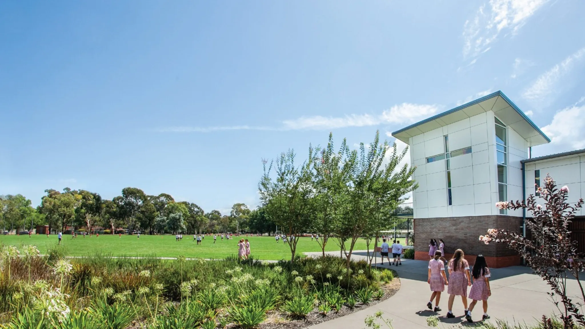 Hockey at Daramalan College