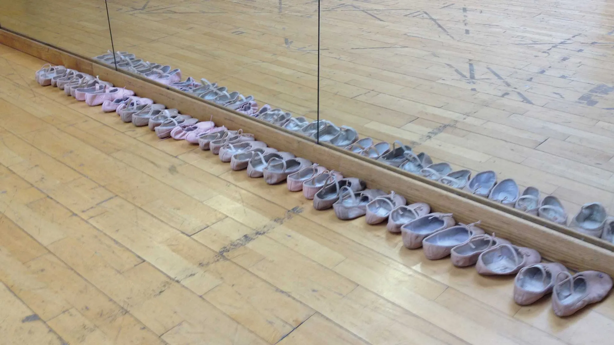 The Lisa Gilbert Academy of Ballet and Performing Arts