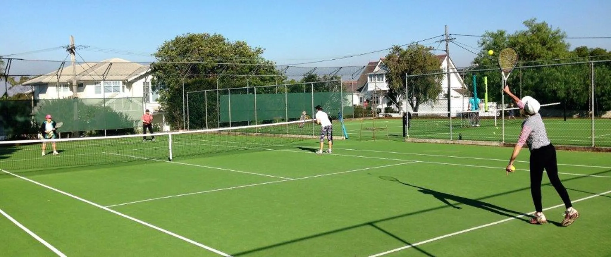 Internal Mixed Competition