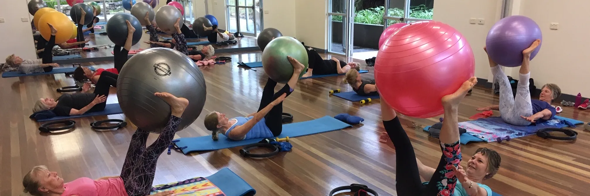 Basic/Intermediate Pilates (Narrabeen)