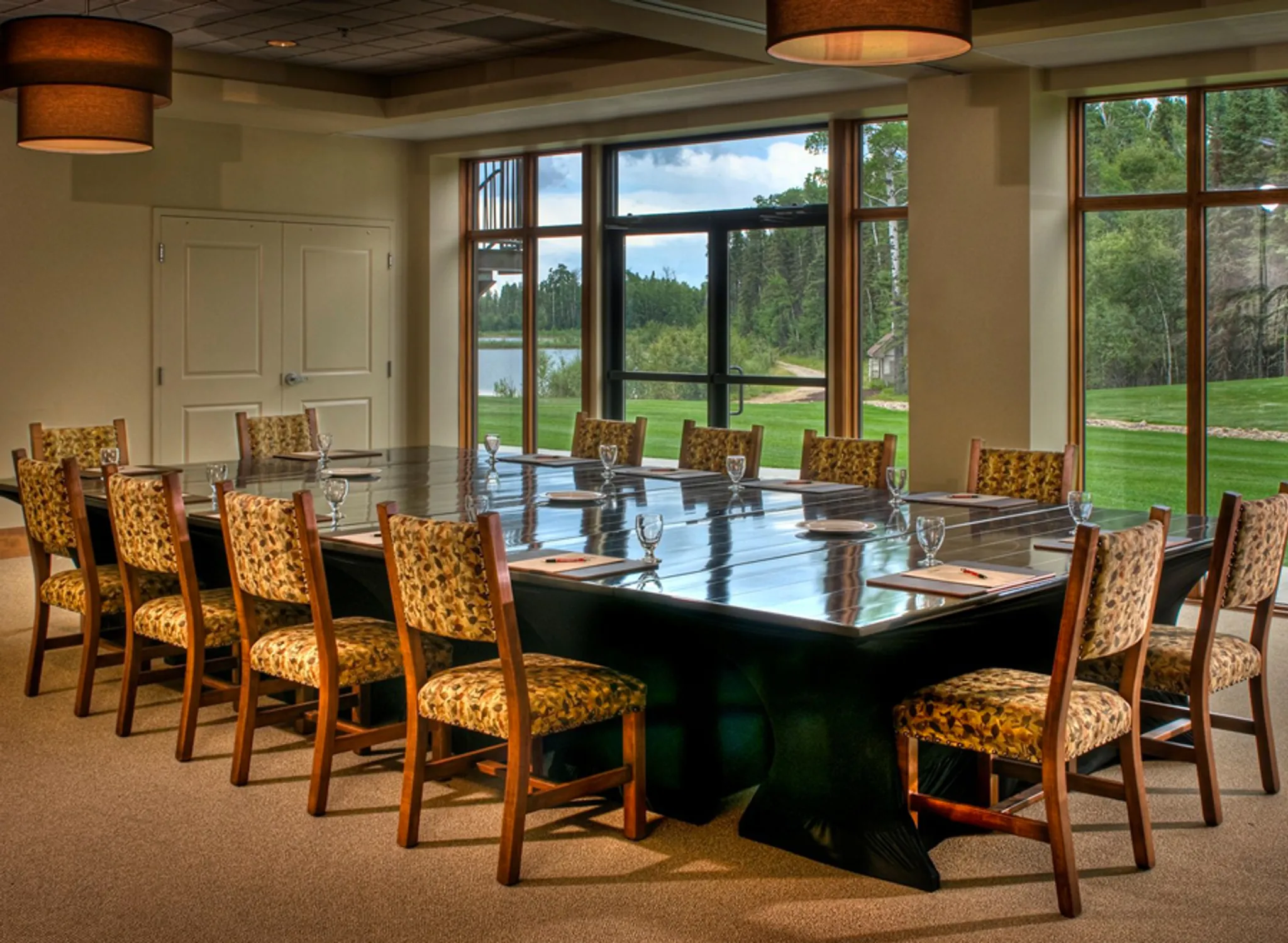 Left/Right Golf Tournament