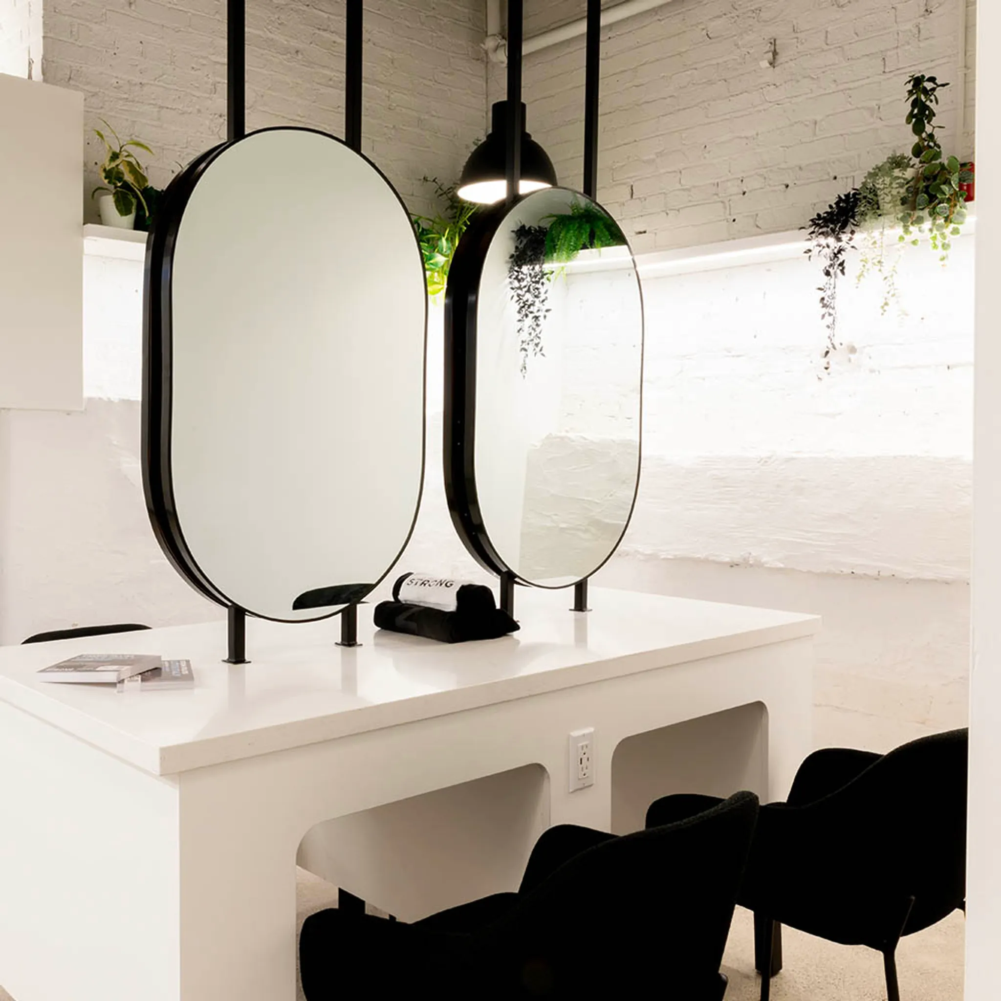 Strong Pilates Little Italy Toronto