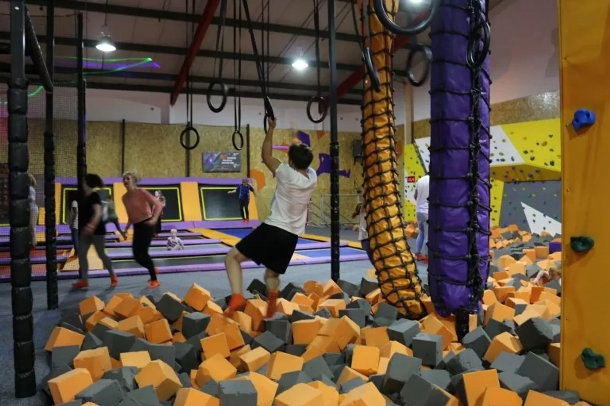 Autism Friendly Trampoline Park Sessions at iJump