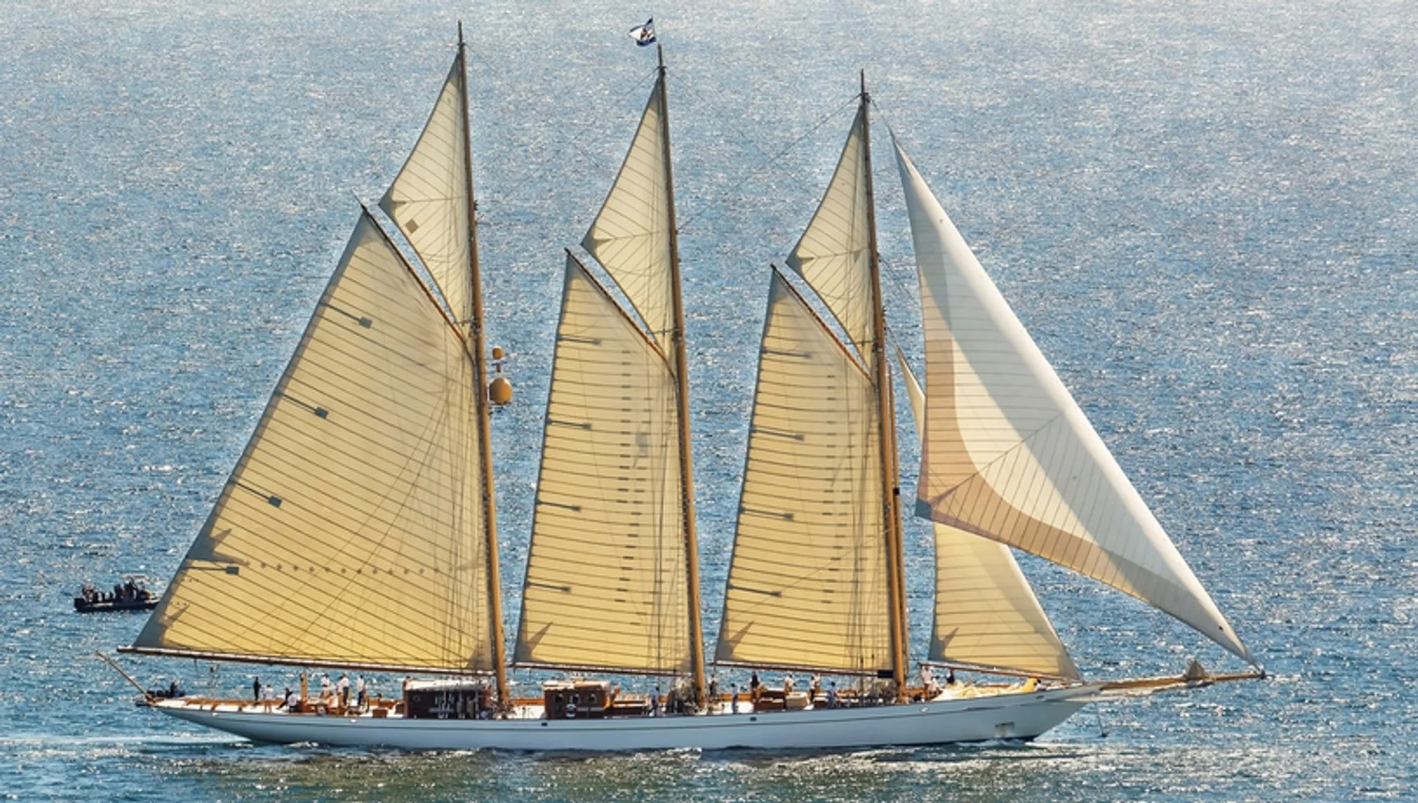 Caribbean Island Hopping Sailing Adventure