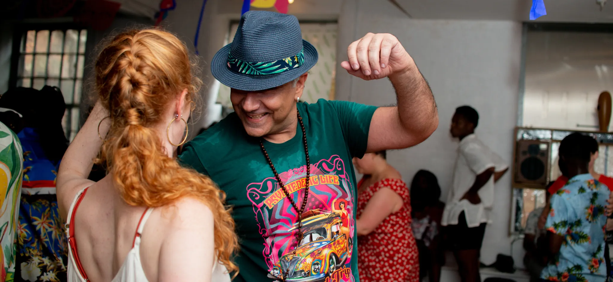 Thursday Salsa Classes - Crossbody