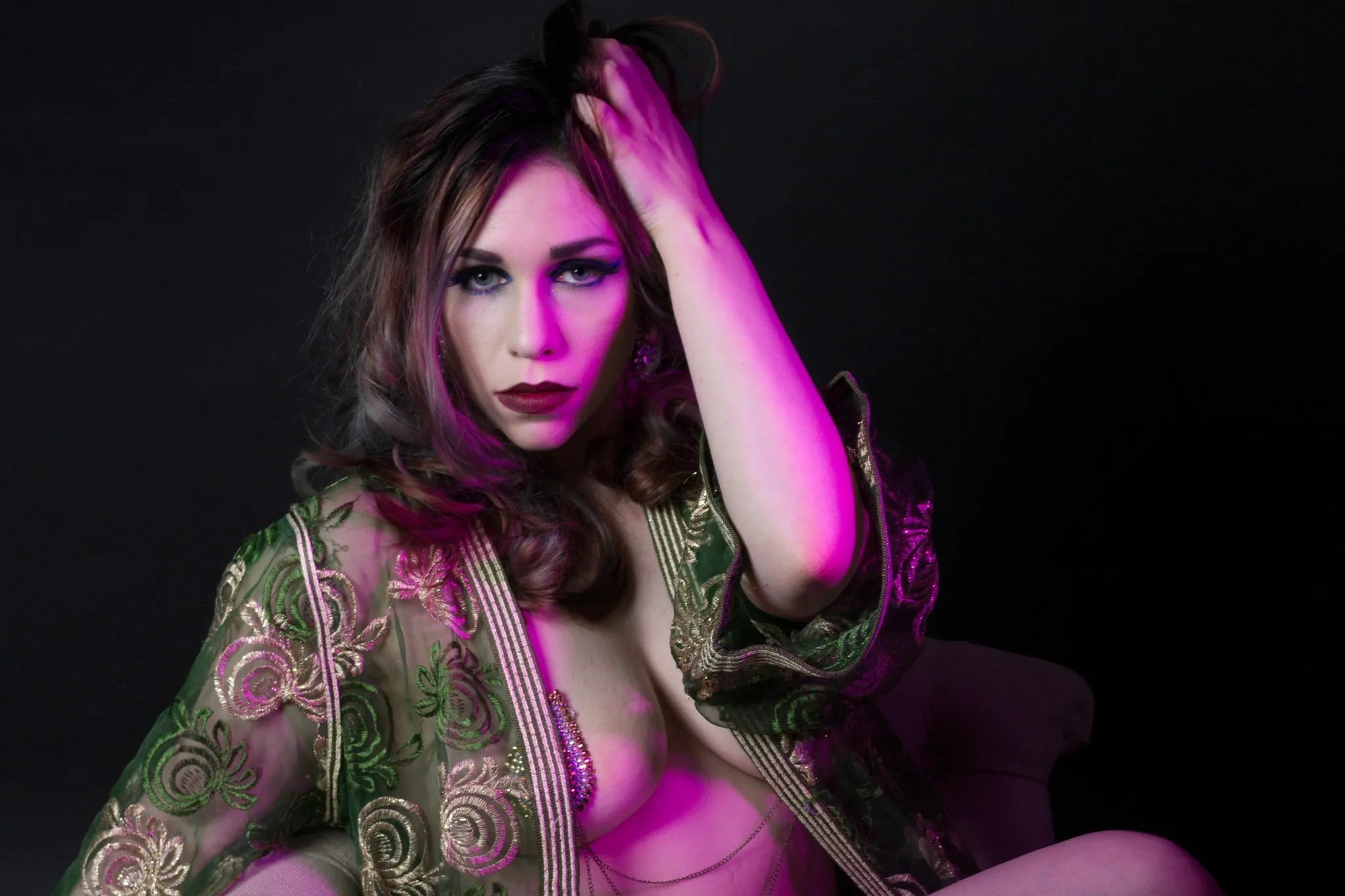 Burlesque Showcase Class: Hot But Lazy - Chair Edition