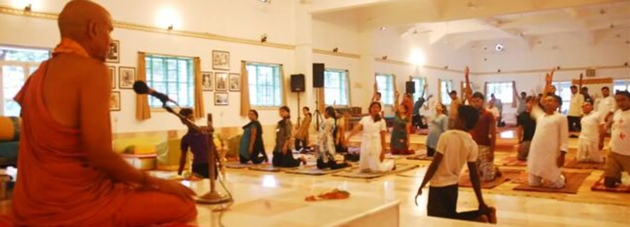 Ananda Yoga Center( online class)