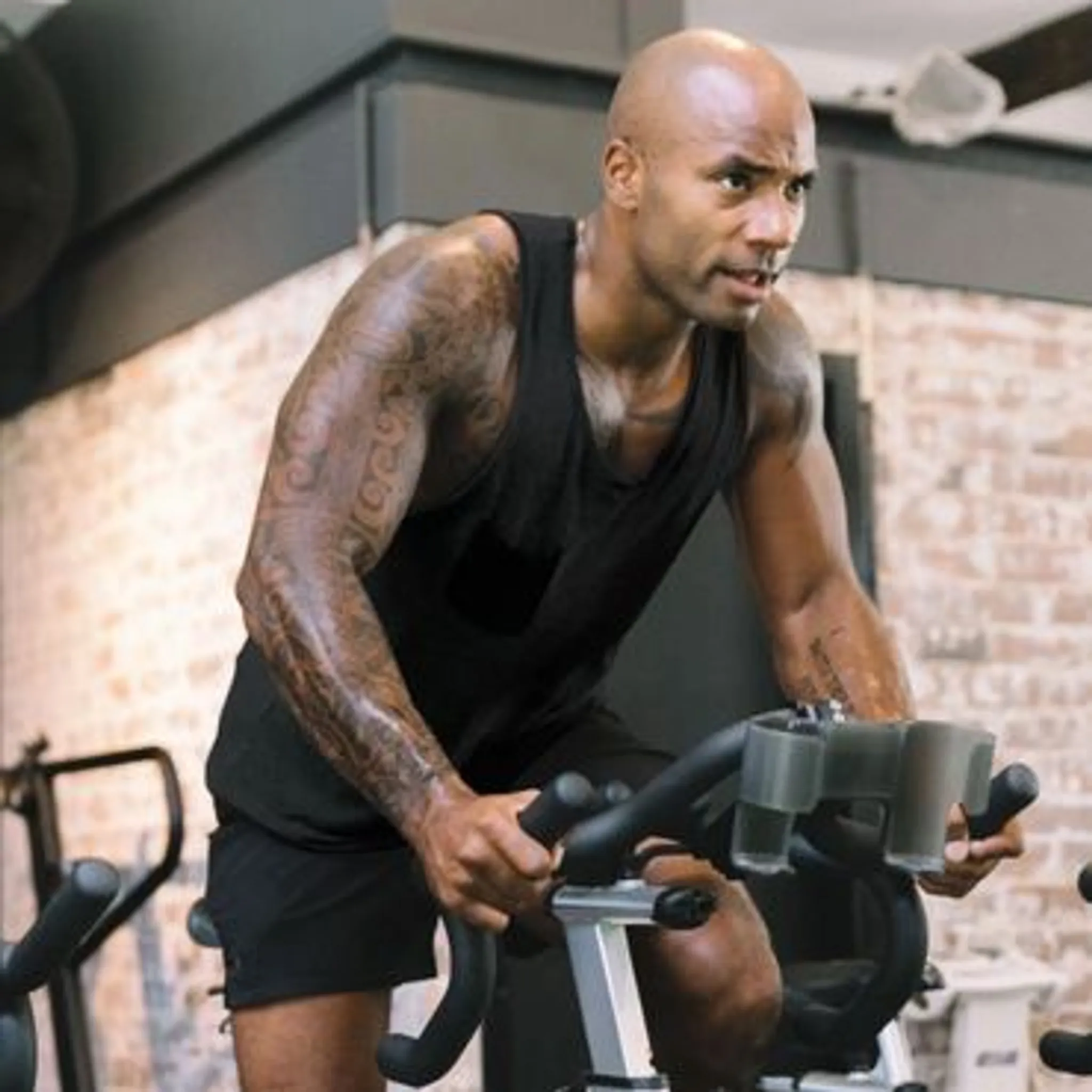 LAURA POOLE PERSONAL TRAINER