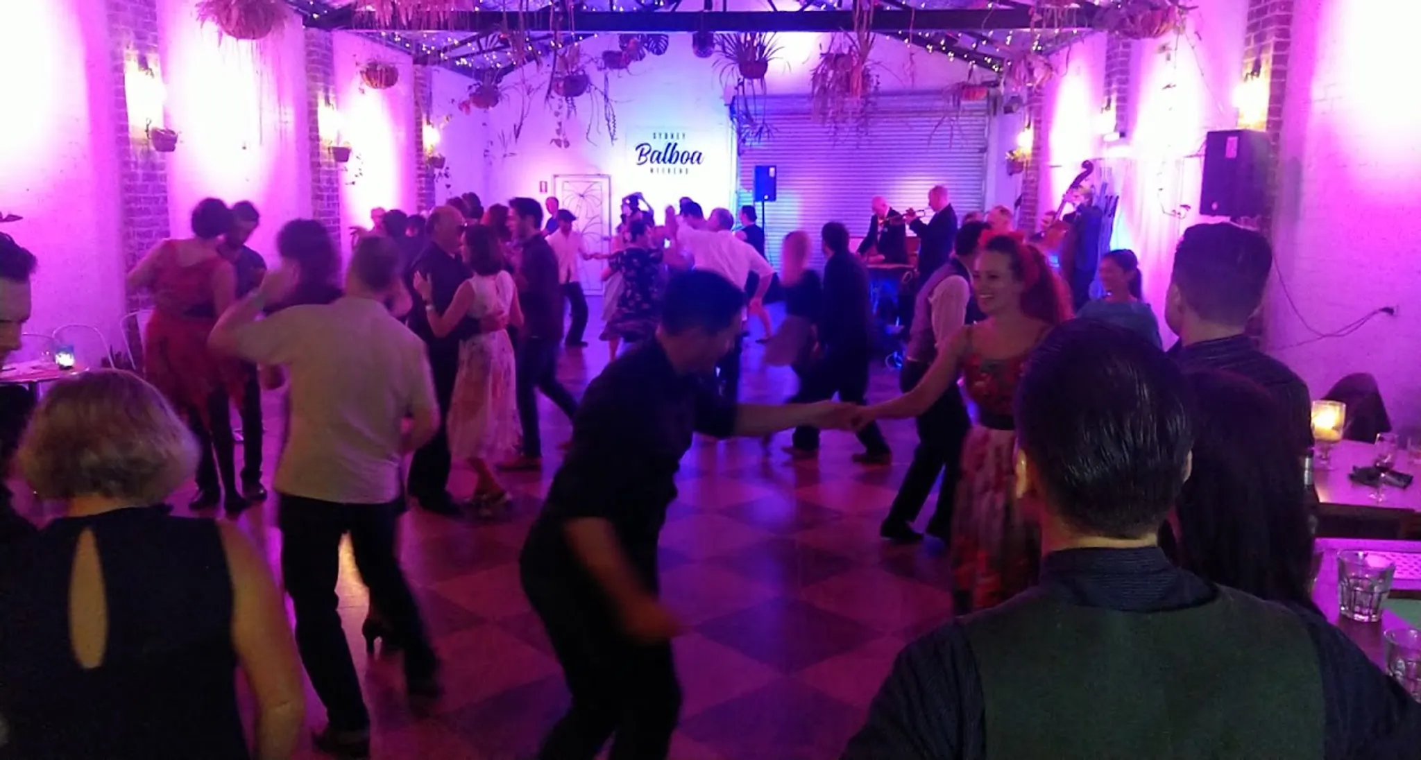 Swing (Lindy Hop) Classes