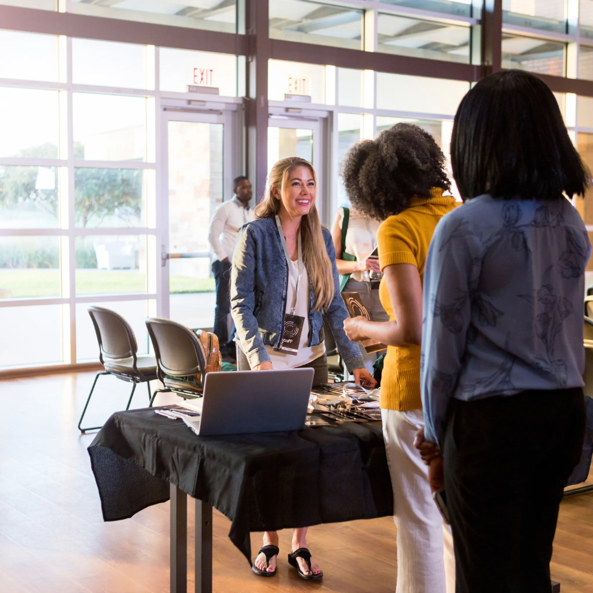 Sutherland Oval 3 Mini