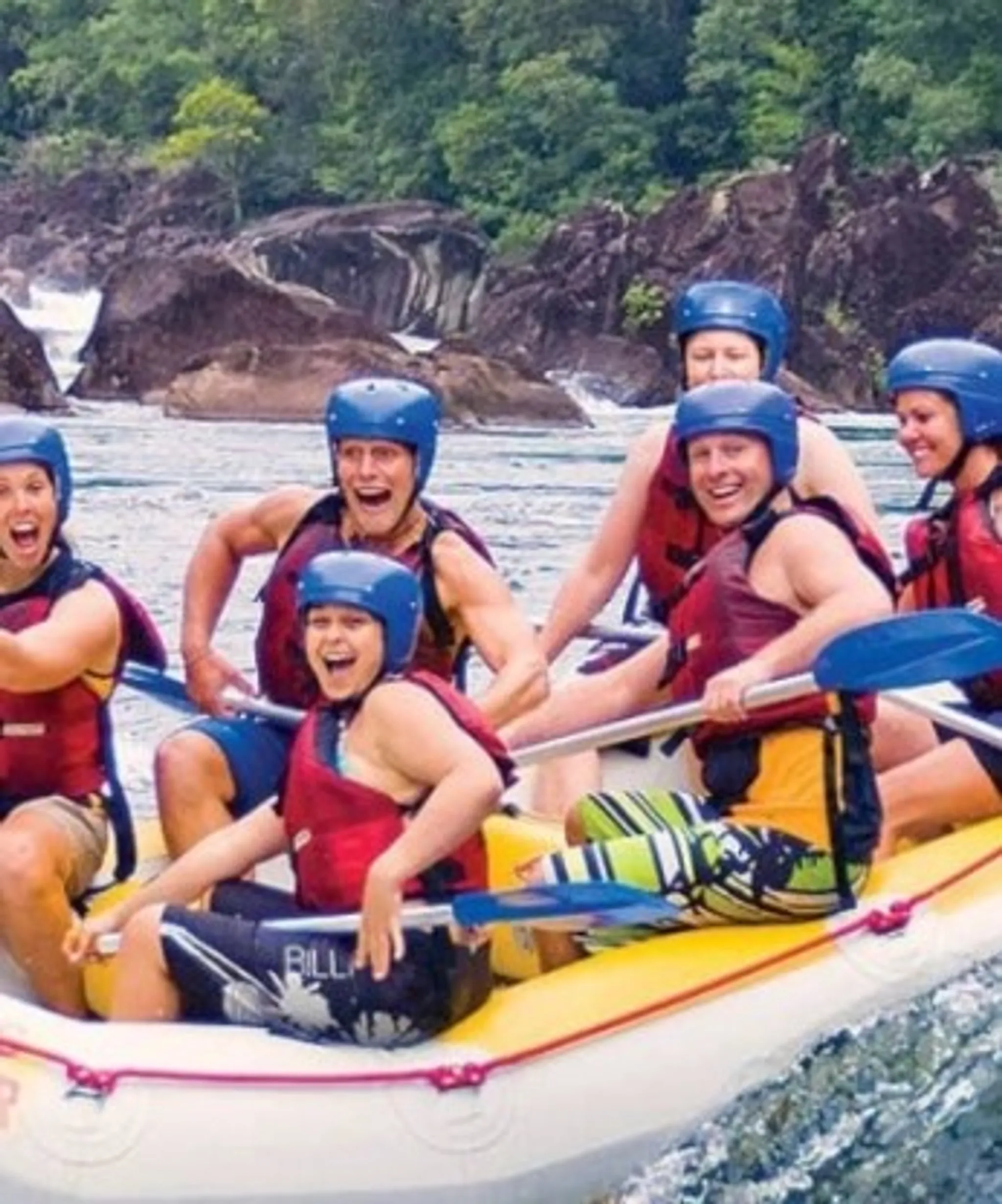 Rafting Tully River Full Day Raging Thunder
