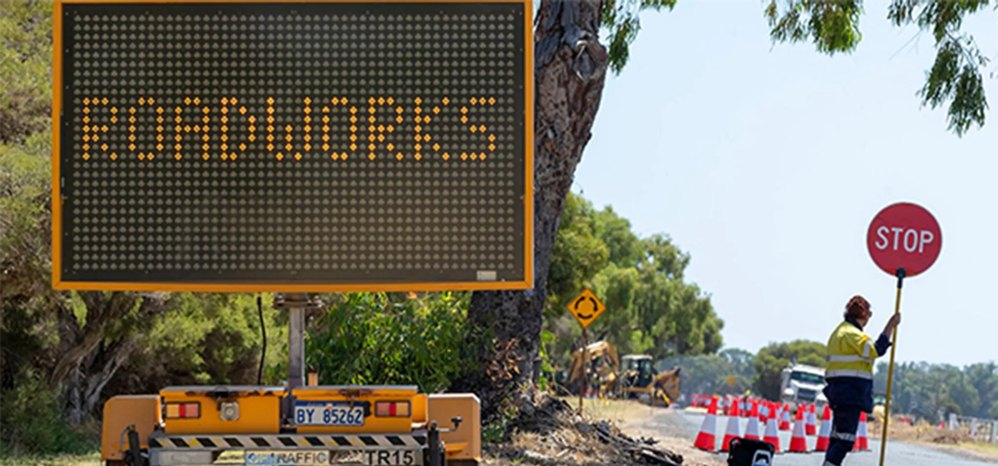 Dr Peter Topham Memorial Swimming Pool