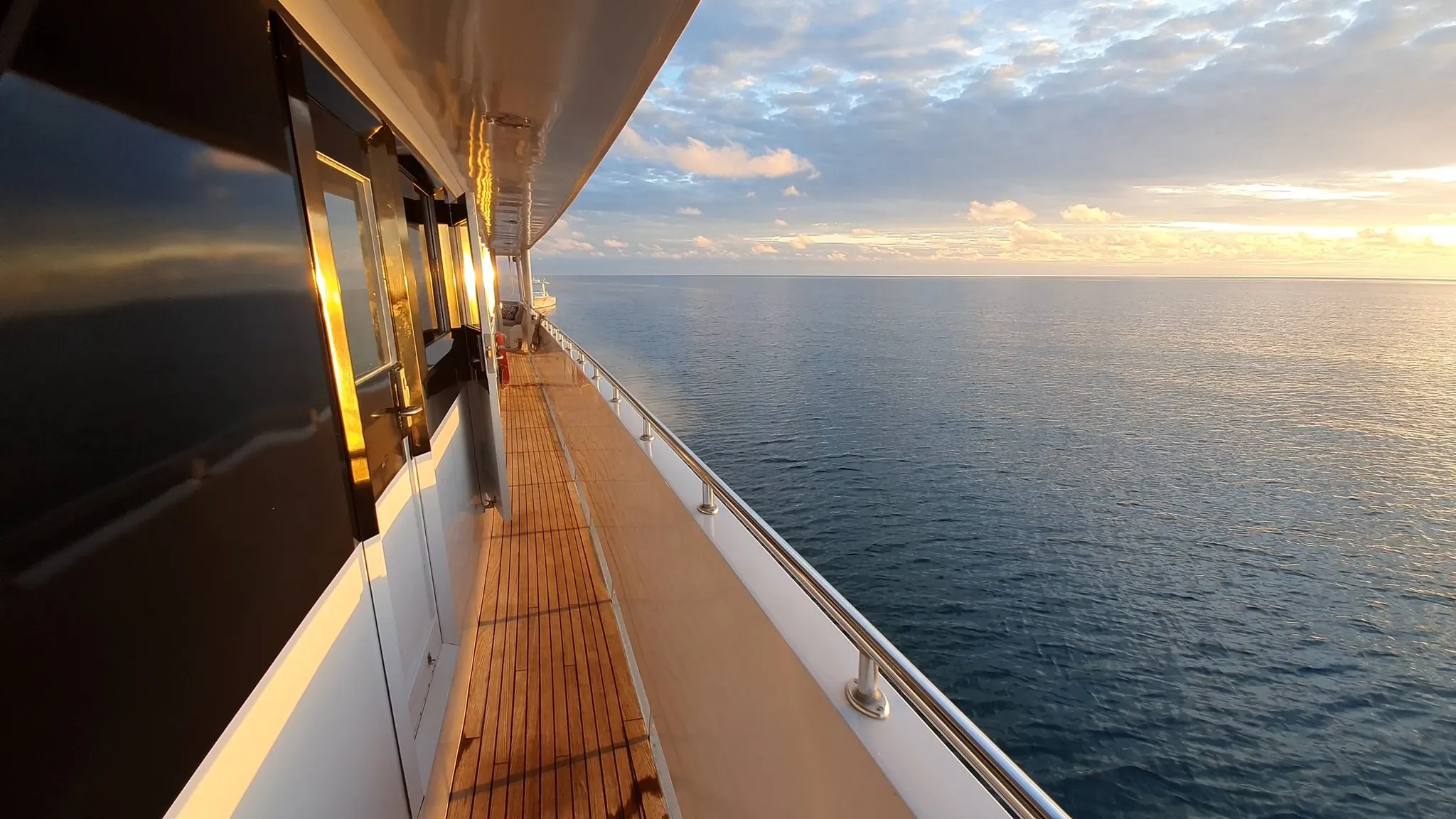 Emerald Lady Yacht Charters