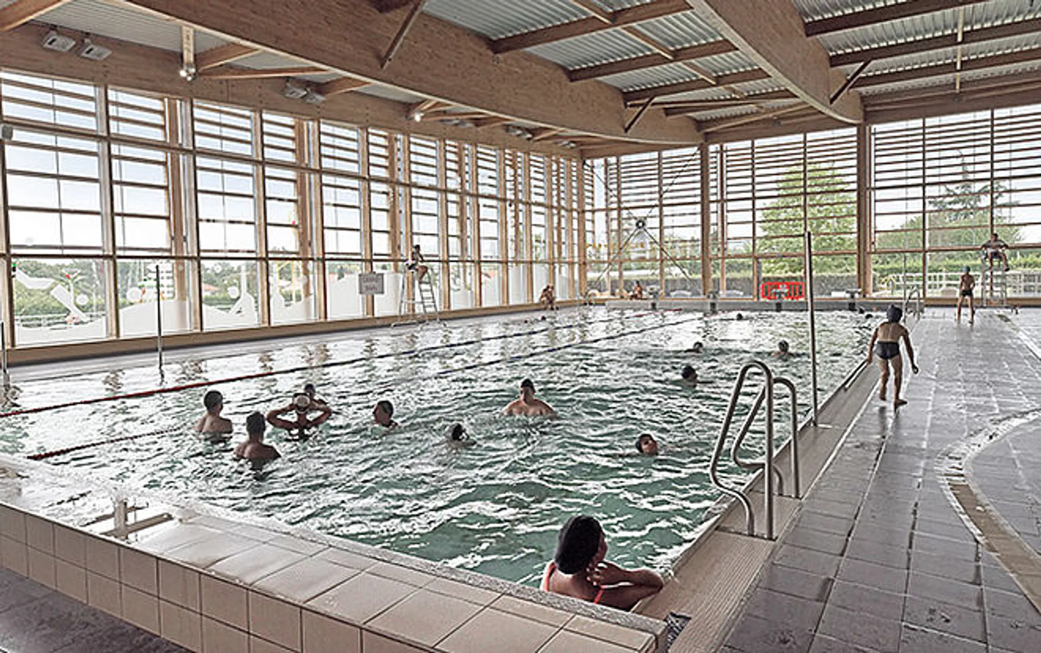 Centre Aquatique Les Hautes-Roches - Activités Sportives Aquatiques
