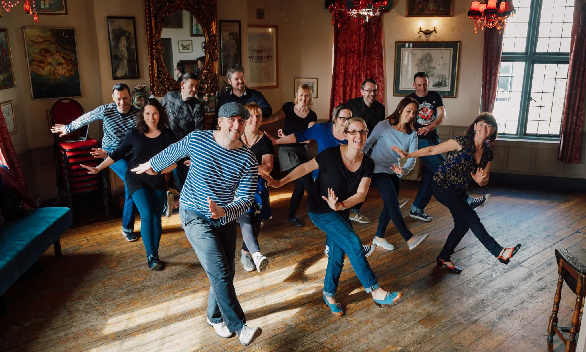 Brighton Lindyhoppers Swing Dance Classes