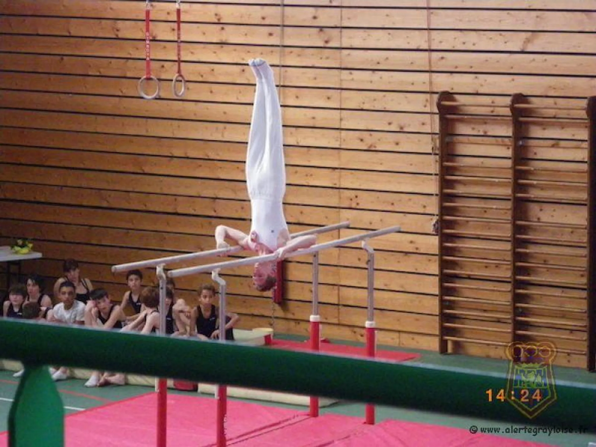 CHAMPIONNAT NATIONAL PAR EQUIPES DE GYMNASTIQUE FEMININE F3