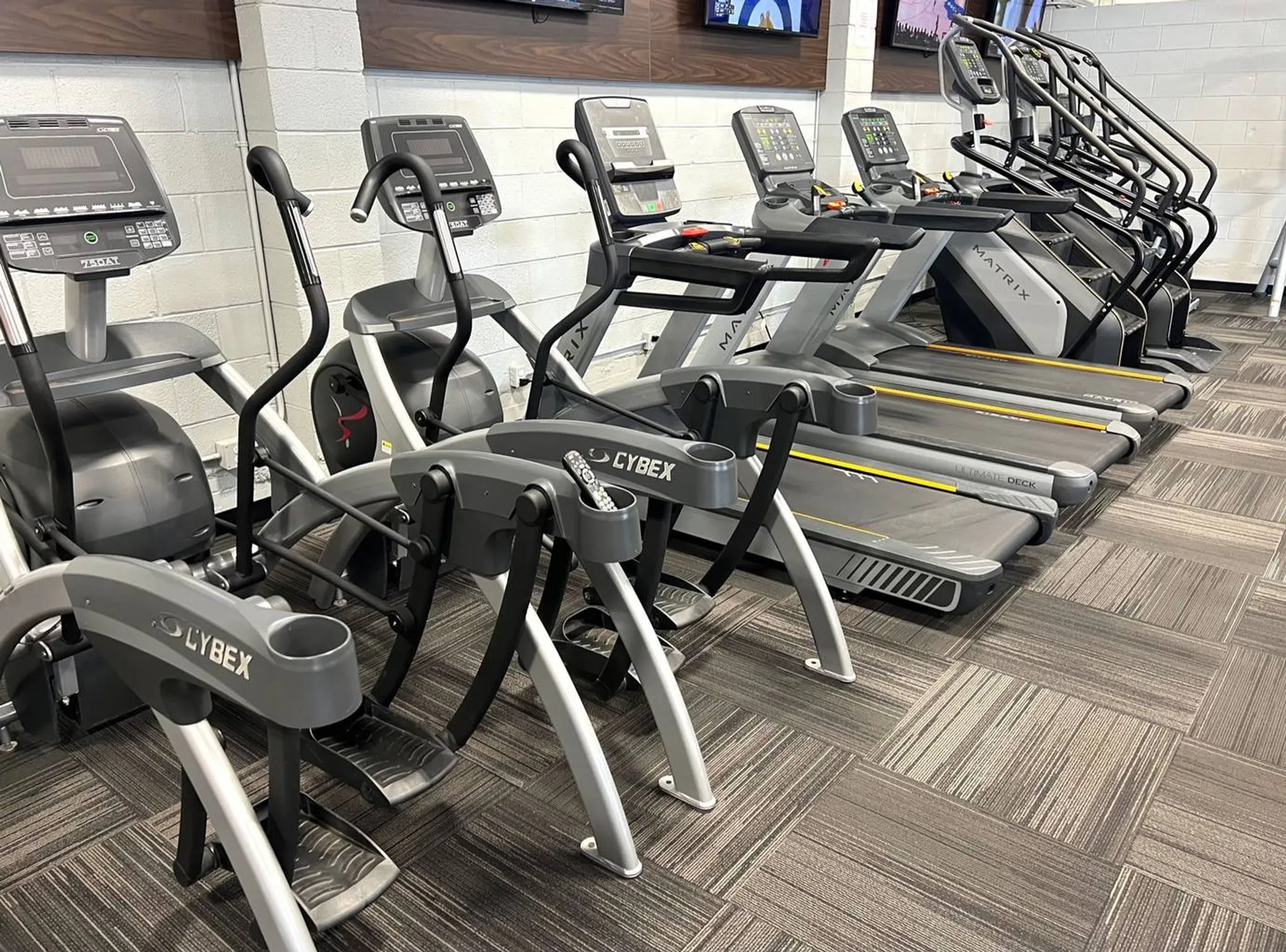 Snap Fitness Moose Jaw East