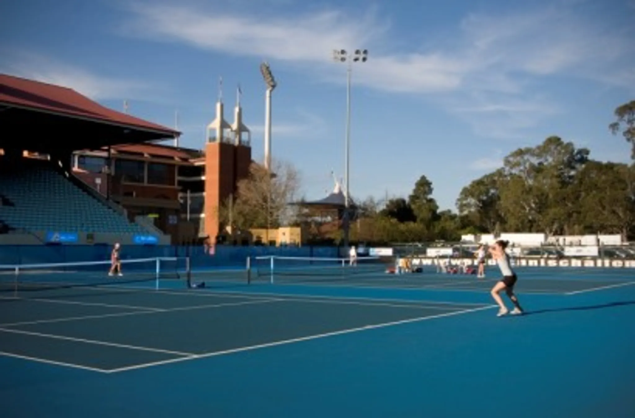 Tennis Coach Hot shots