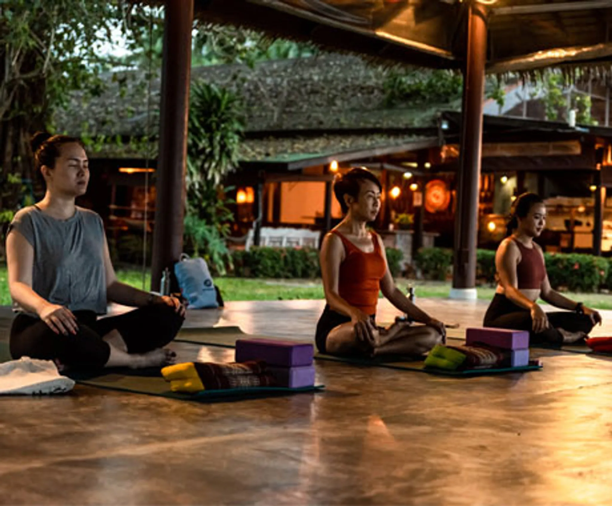 200 Hrs Yoga Teacher Training in Rishikesh
